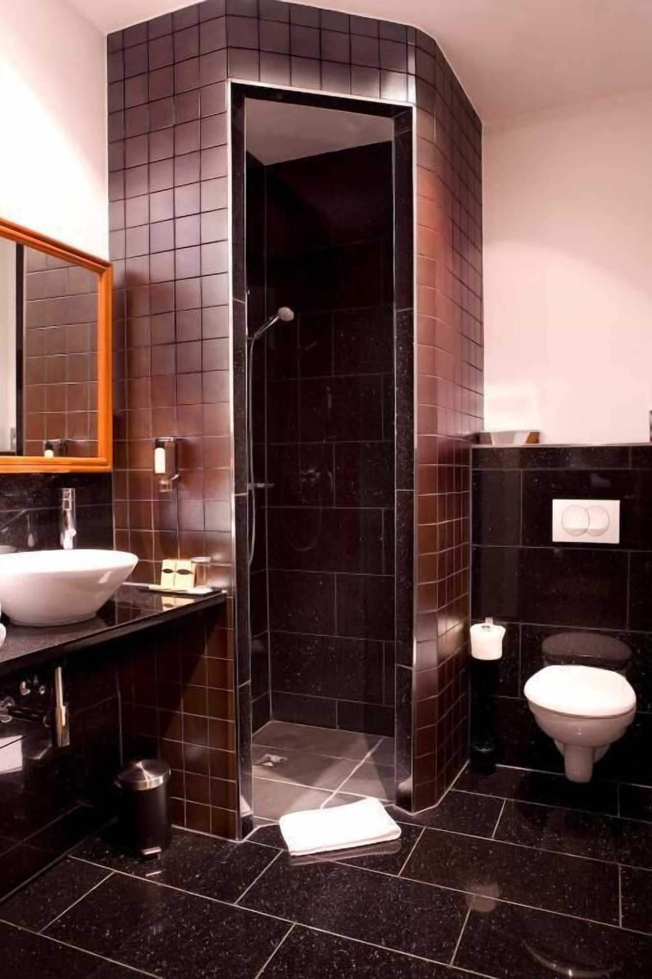 Gift card for Ross Hotel