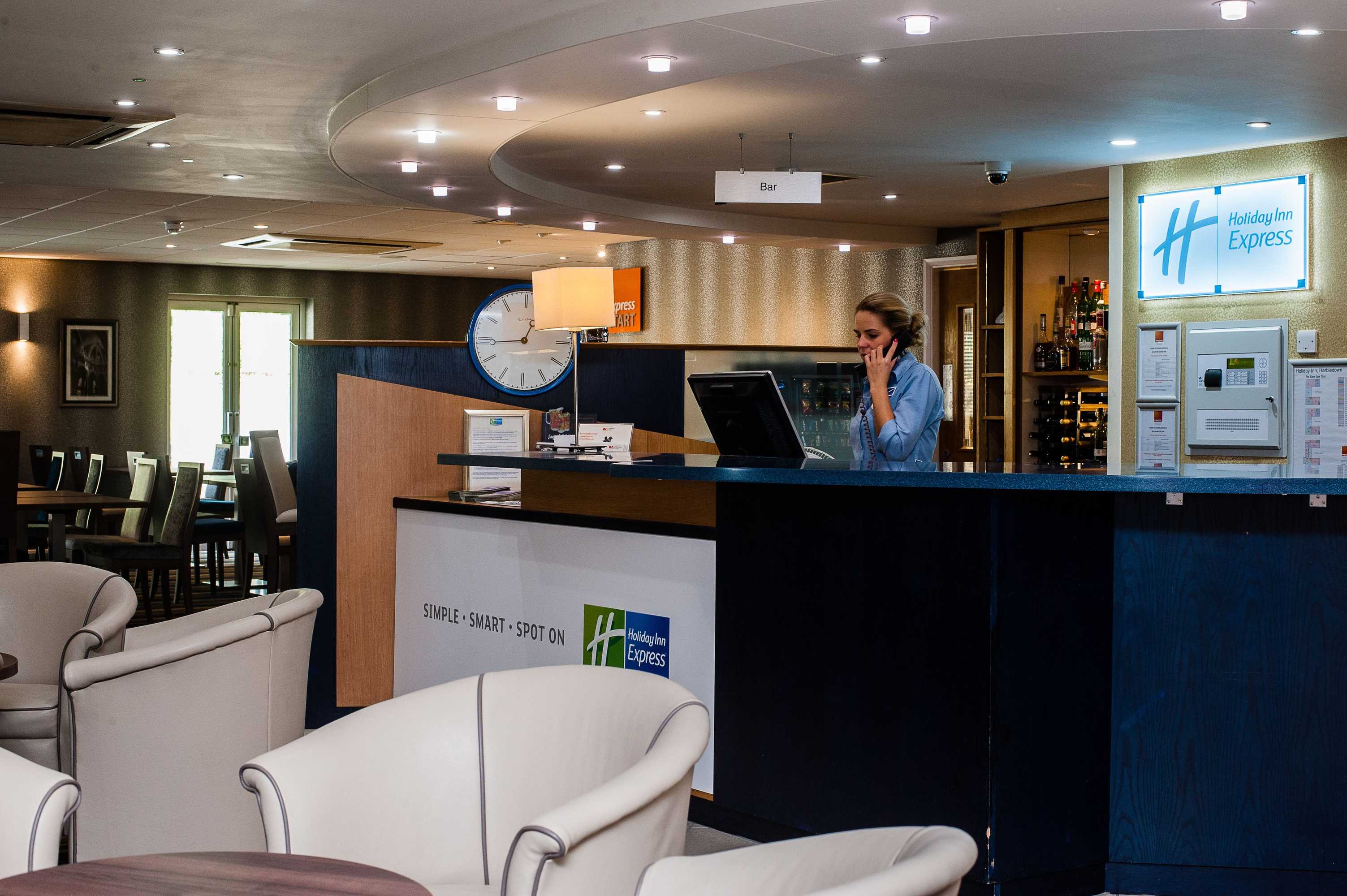 Gift card for Holiday Inn Express Canterbury by Ihg Gift card for Holiday Inn Express Canterbury by Ihg