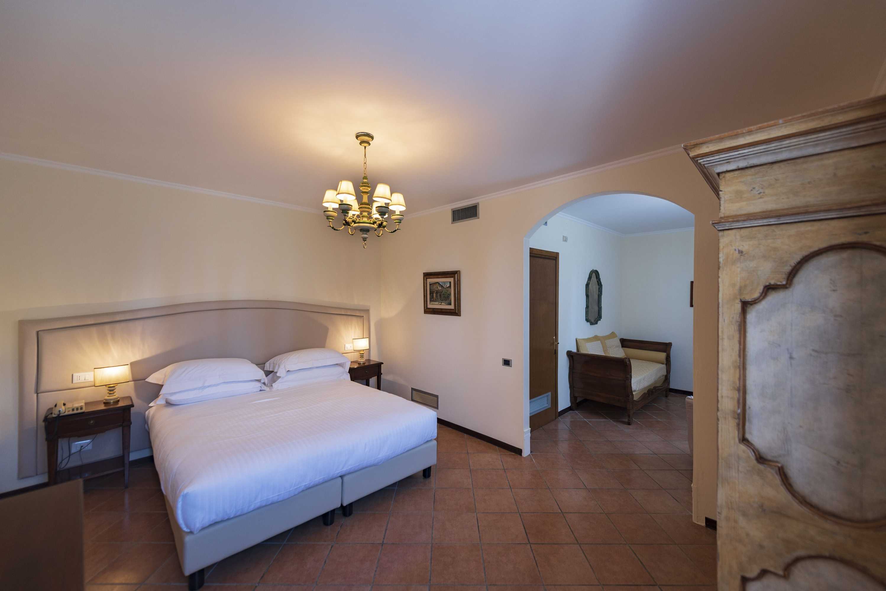 Gift card for Villa Scacciapensieri Boutique Hotel Gift card for Villa Scacciapensieri Boutique Hotel