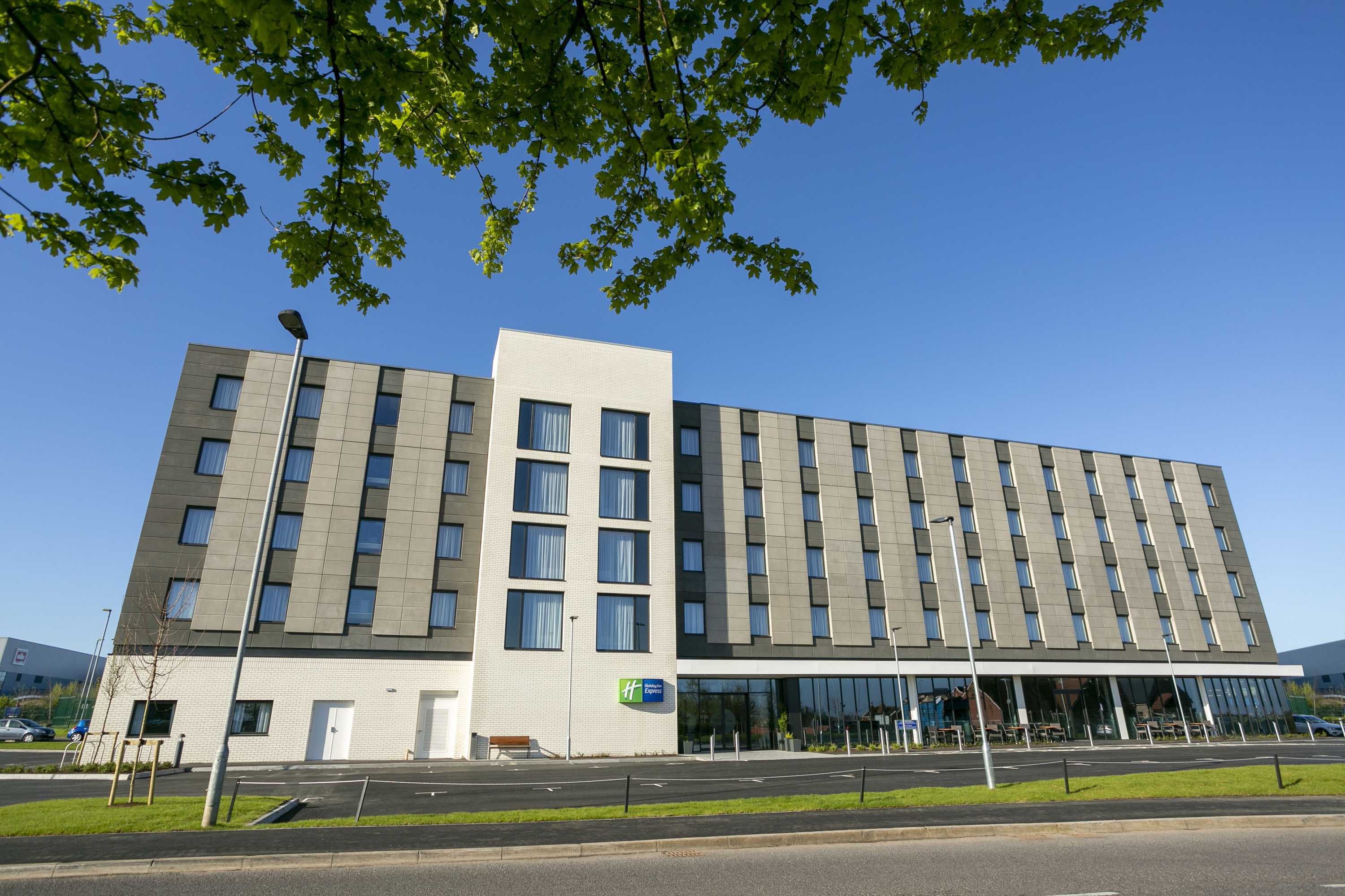Gift card for Holiday Inn Express Bridgwater M5, Jct. 24 by Ihg Gift card for Holiday Inn Express Bridgwater M5, Jct. 24 by Ihg