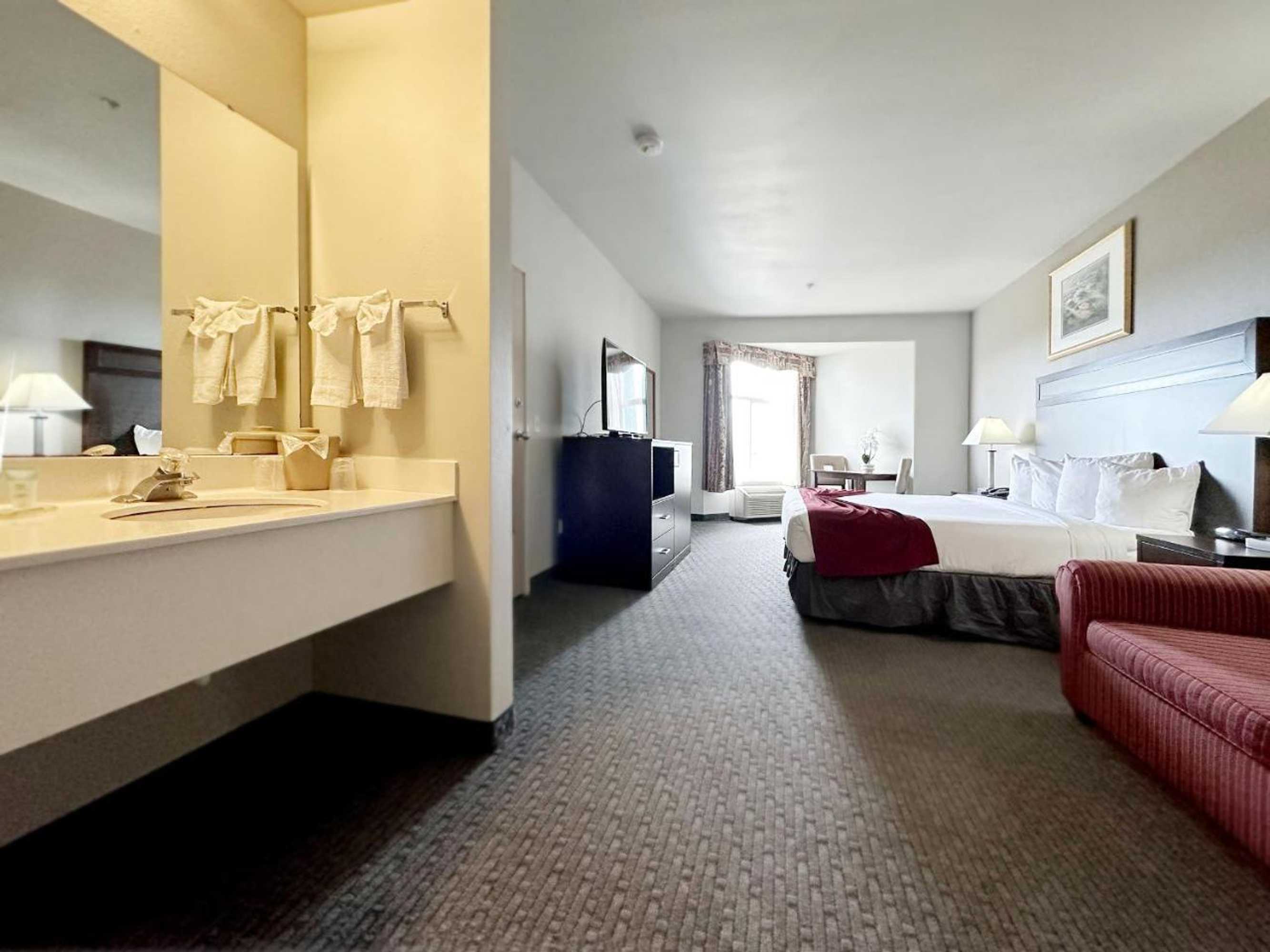 Gift card for Bayvue Hotel, Resort And Suites