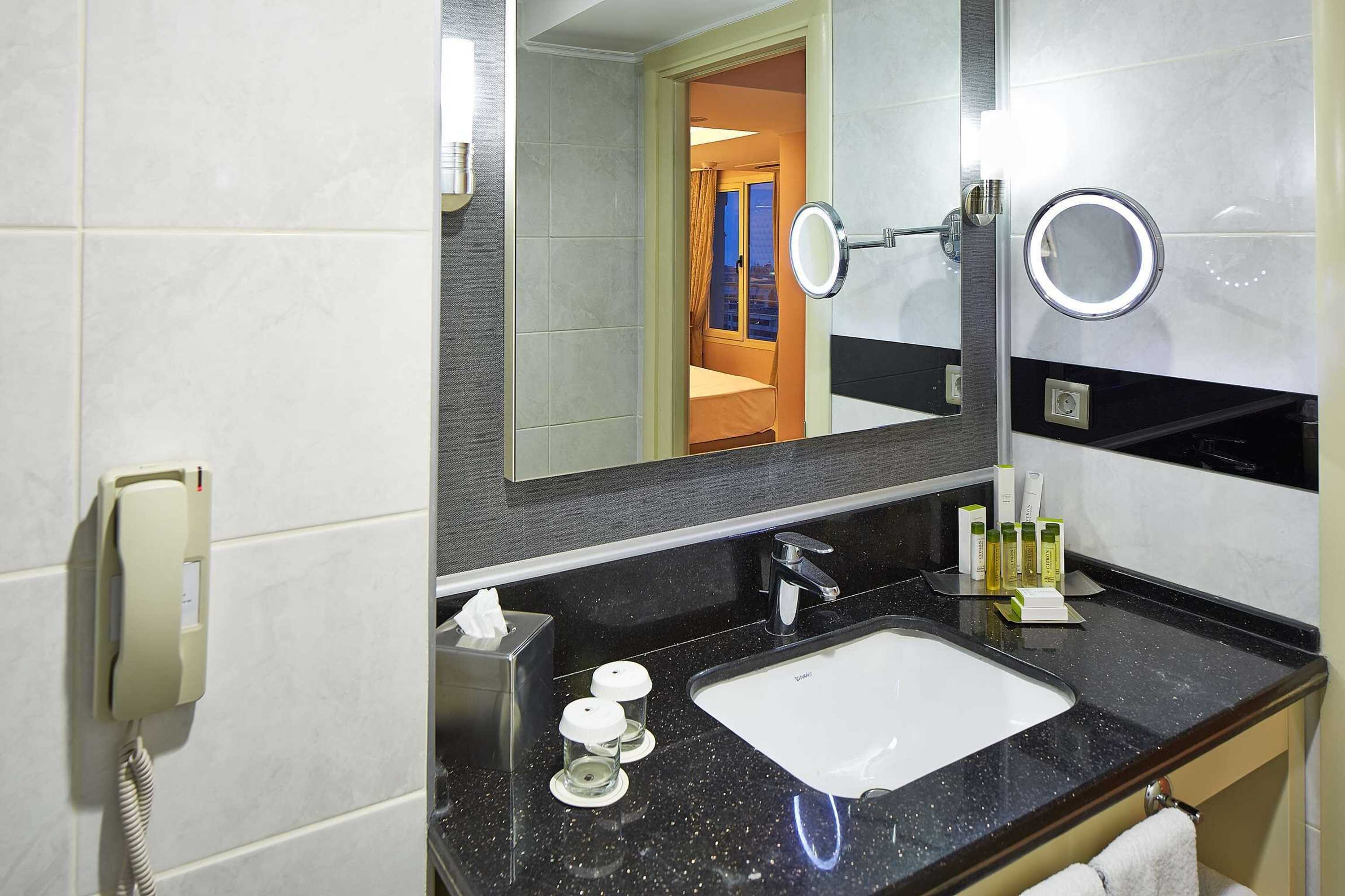 Gift card for Doubletree By Hilton Hotel Izmir - Alsancak Gift card for Doubletree By Hilton Hotel Izmir - Alsancak