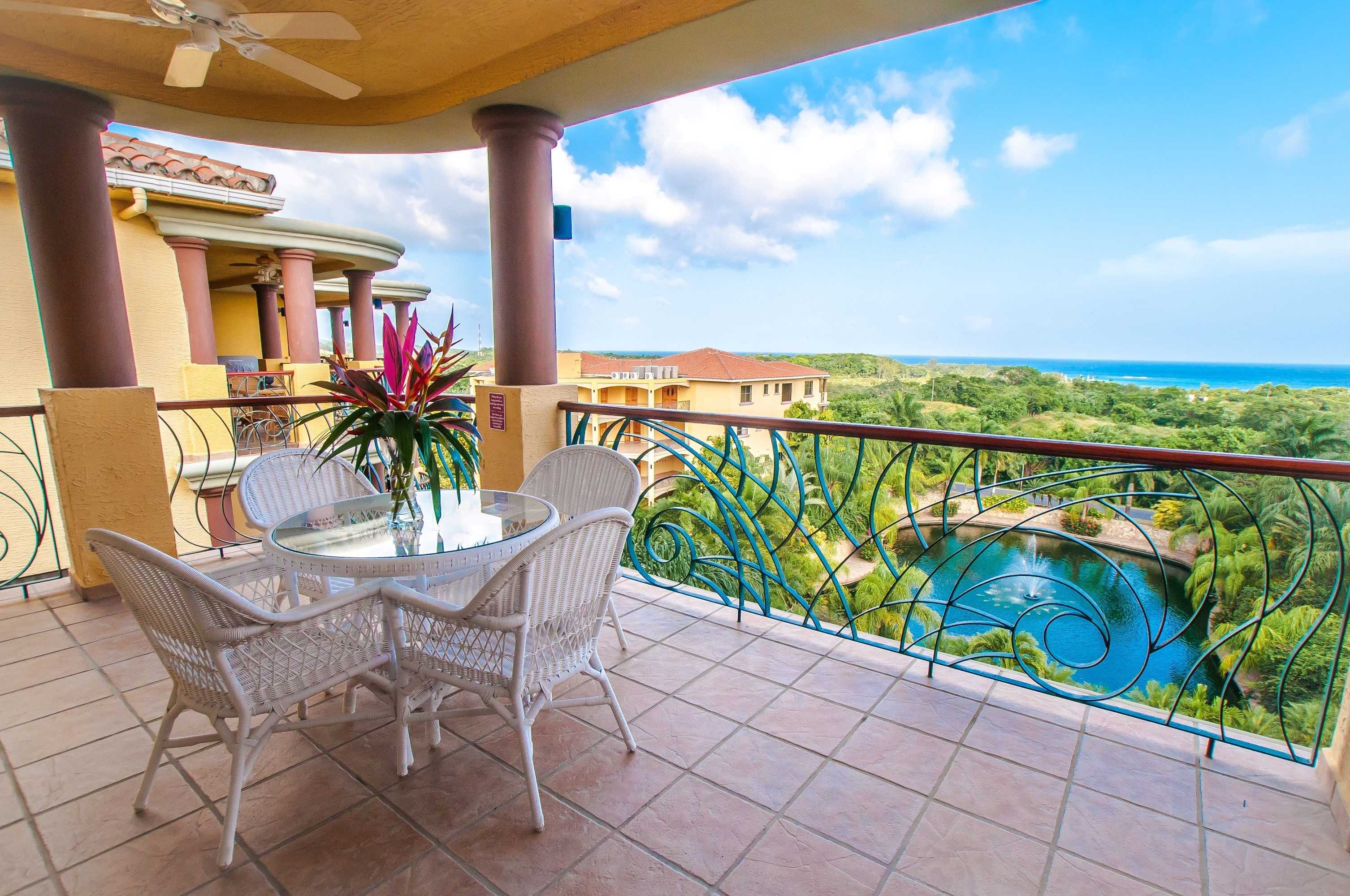 Gift card for Clarion Suites Roatan at Pineapple Villas Gift card for Clarion Suites Roatan at Pineapple Villas