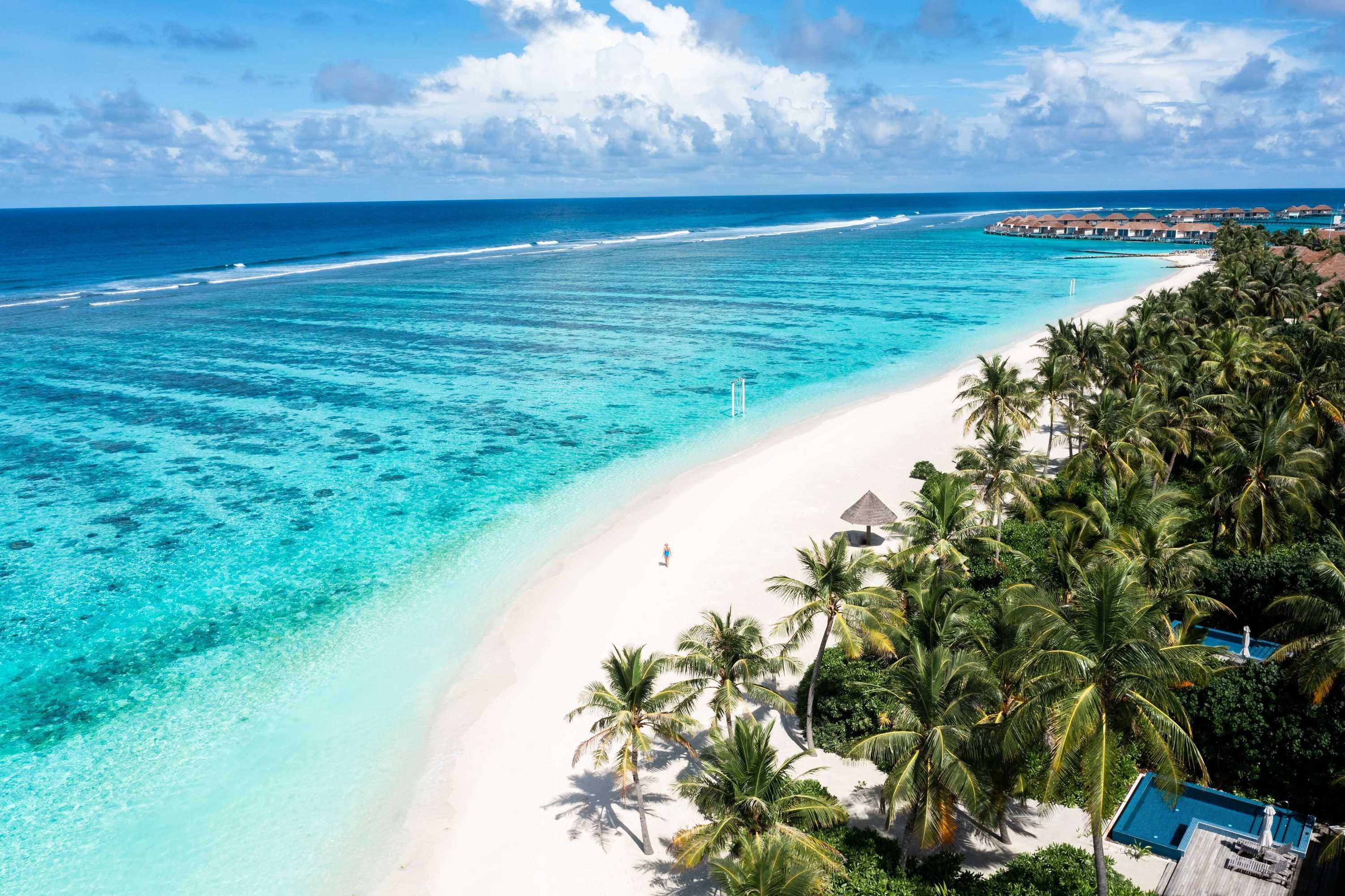 Gift card for Radisson Blu Resort Maldives With 50 % Off on Sea Plane Round Trip 03 Nights & Above Gift card for Radisson Blu Resort Maldives With 50 % Off on Sea Plane Round Trip 03 Nights & Above