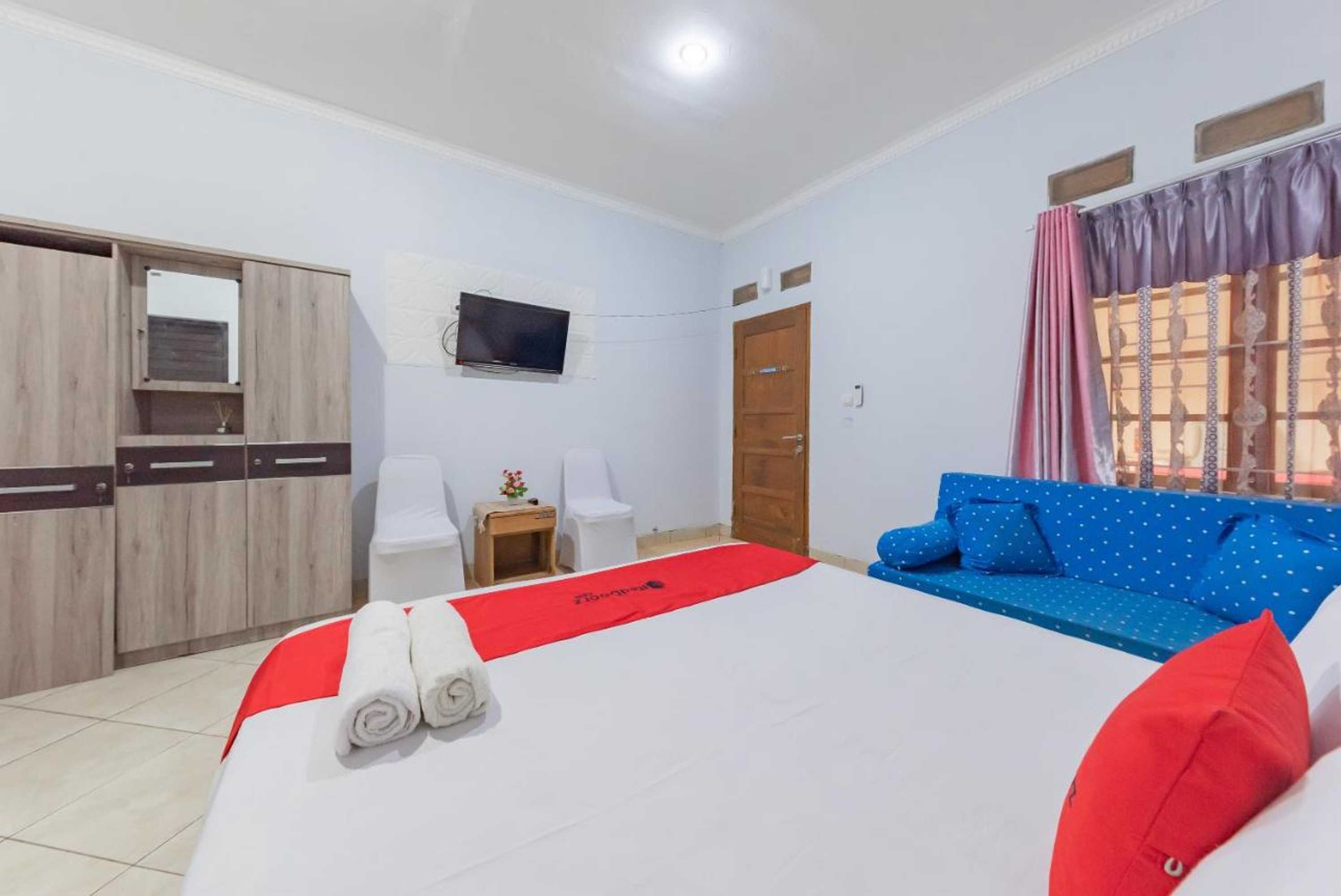 Gift card for Reddoorz Syariah Near Alun Alun Sumedang