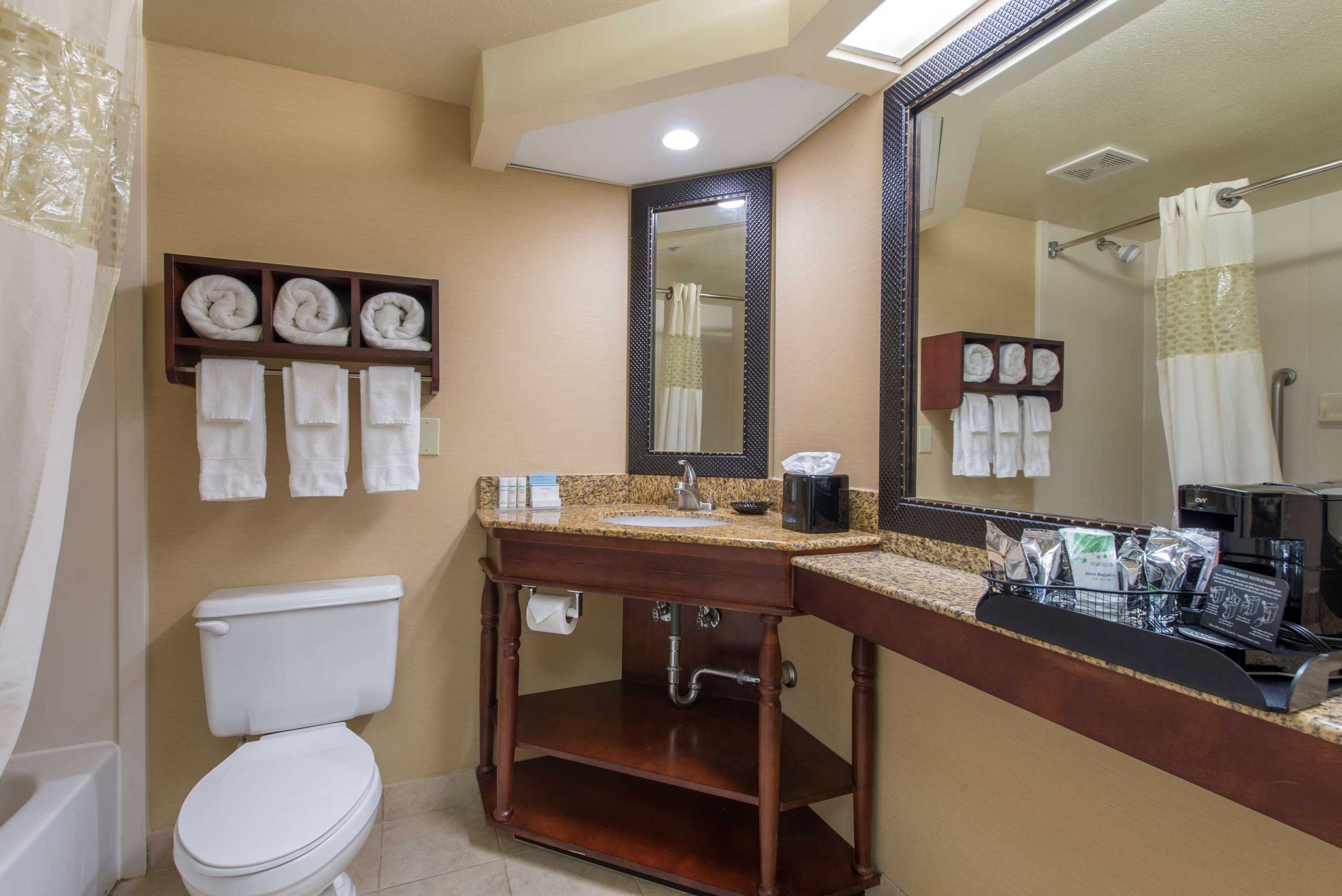 Gift card for Hampton Inn Atlanta - Newnan