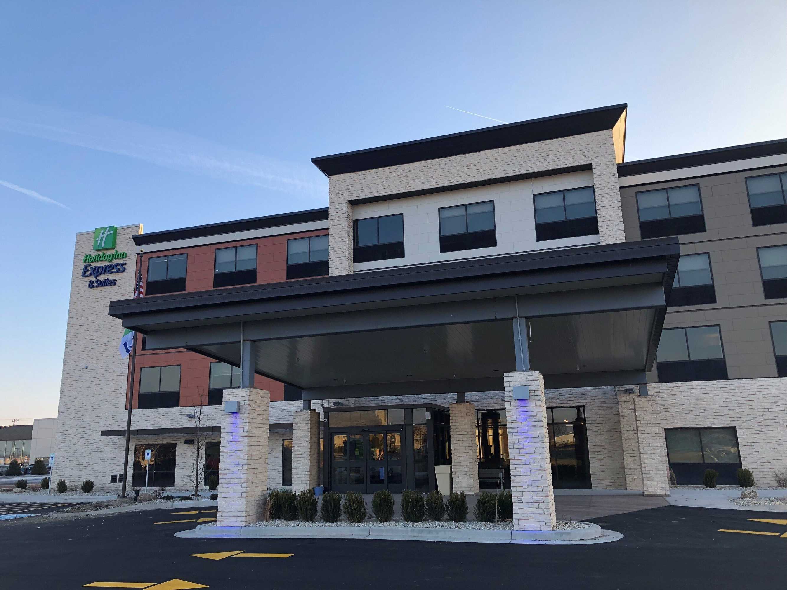 Gift card for Holiday Inn Express & Suites Racine by Ihg Gift card for Holiday Inn Express & Suites Racine by Ihg
