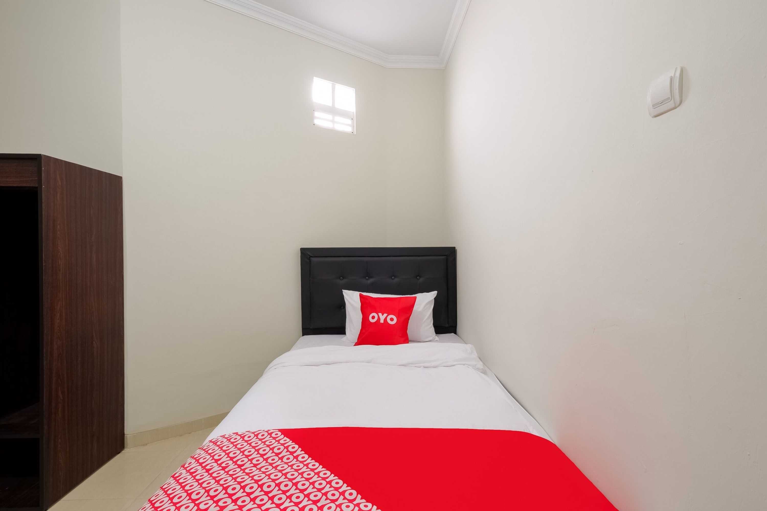 Gift card for Oyo 90045 Annafi Apartel Gift card for Oyo 90045 Annafi Apartel