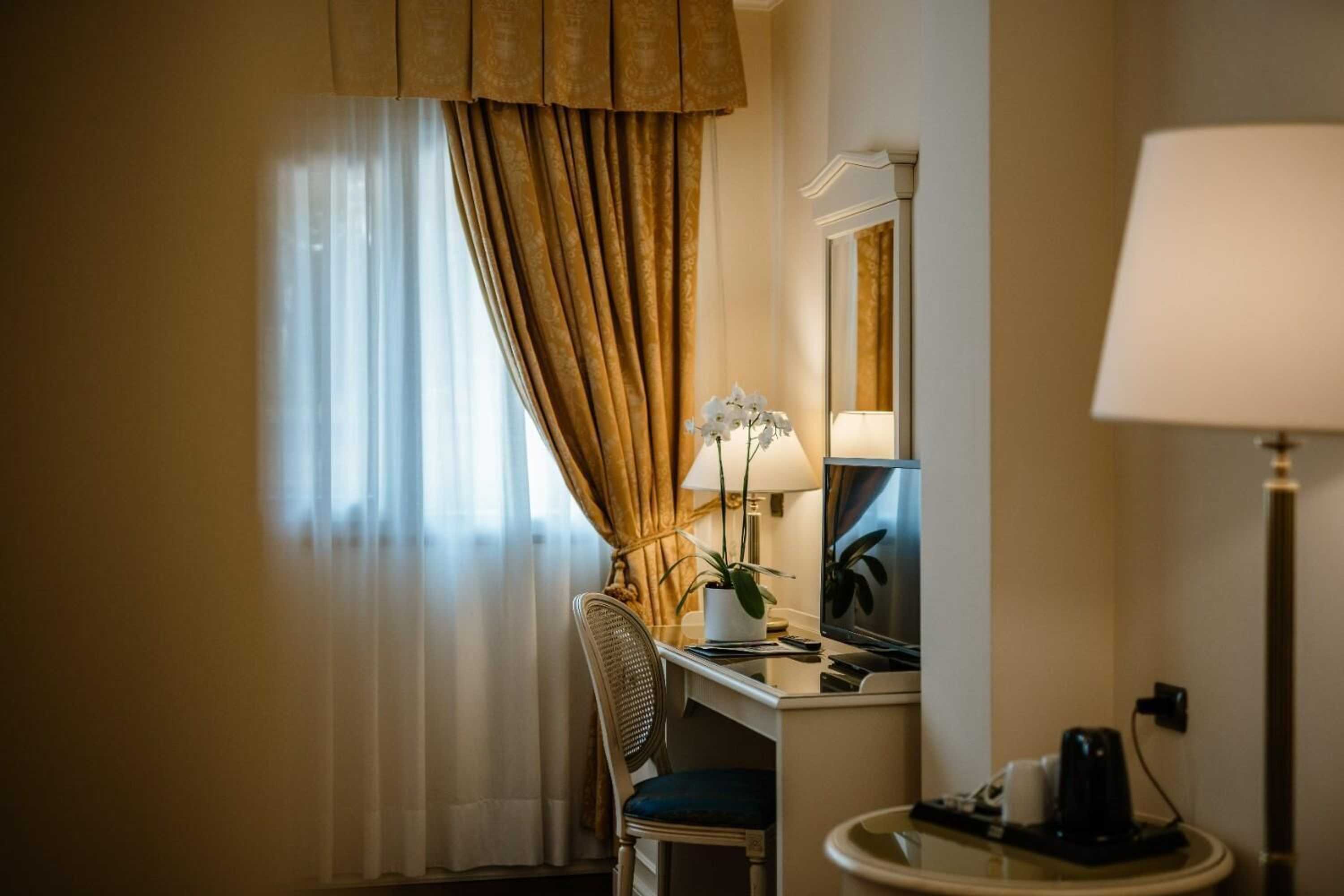 Gift card for Hotel Savoy Palace Gift card for Hotel Savoy Palace