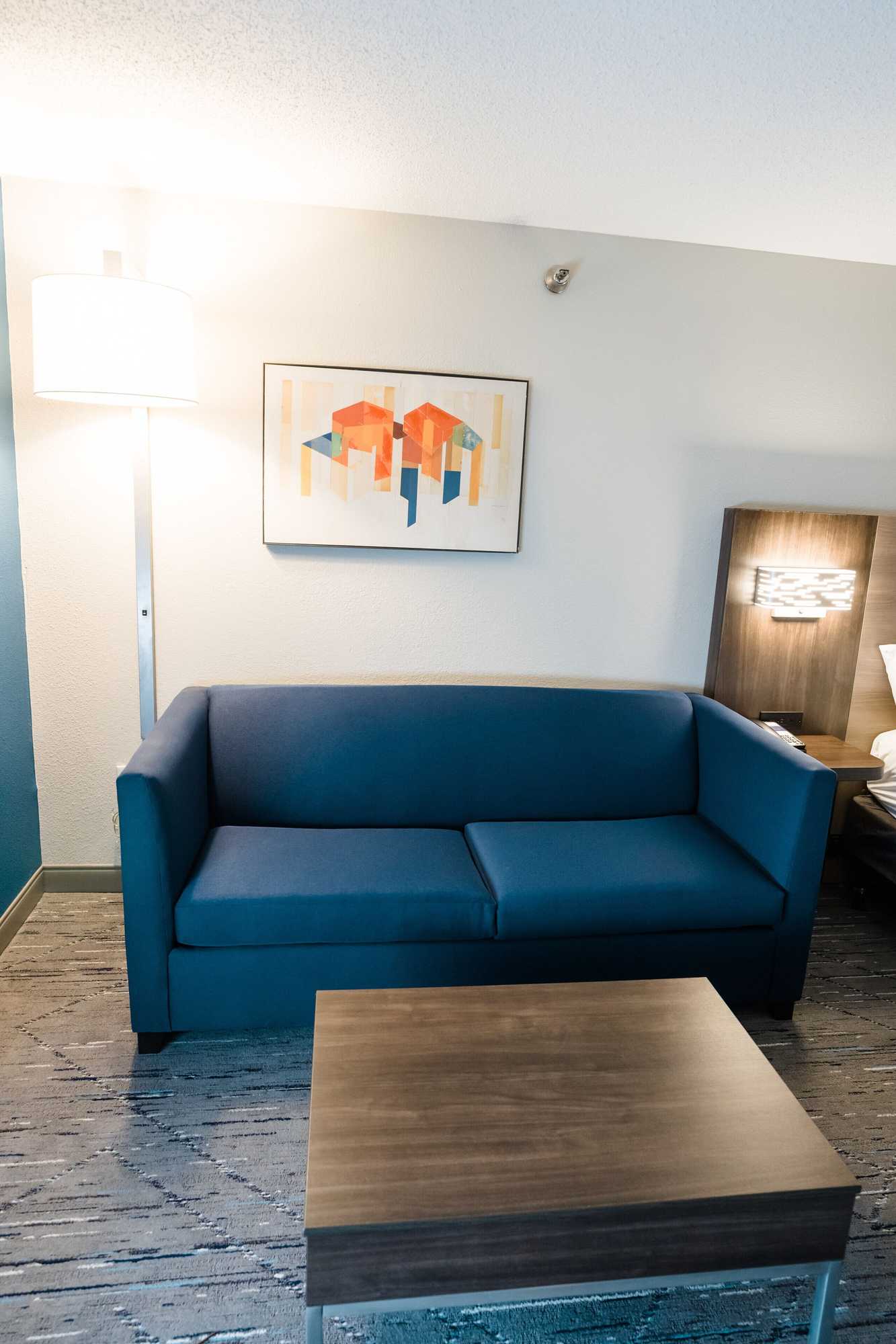 Gift card for Holiday Inn Express & Suites Knoxville-North-I-75 Exit 112 by Ihg Gift card for Holiday Inn Express & Suites Knoxville-North-I-75 Exit 112 by Ihg