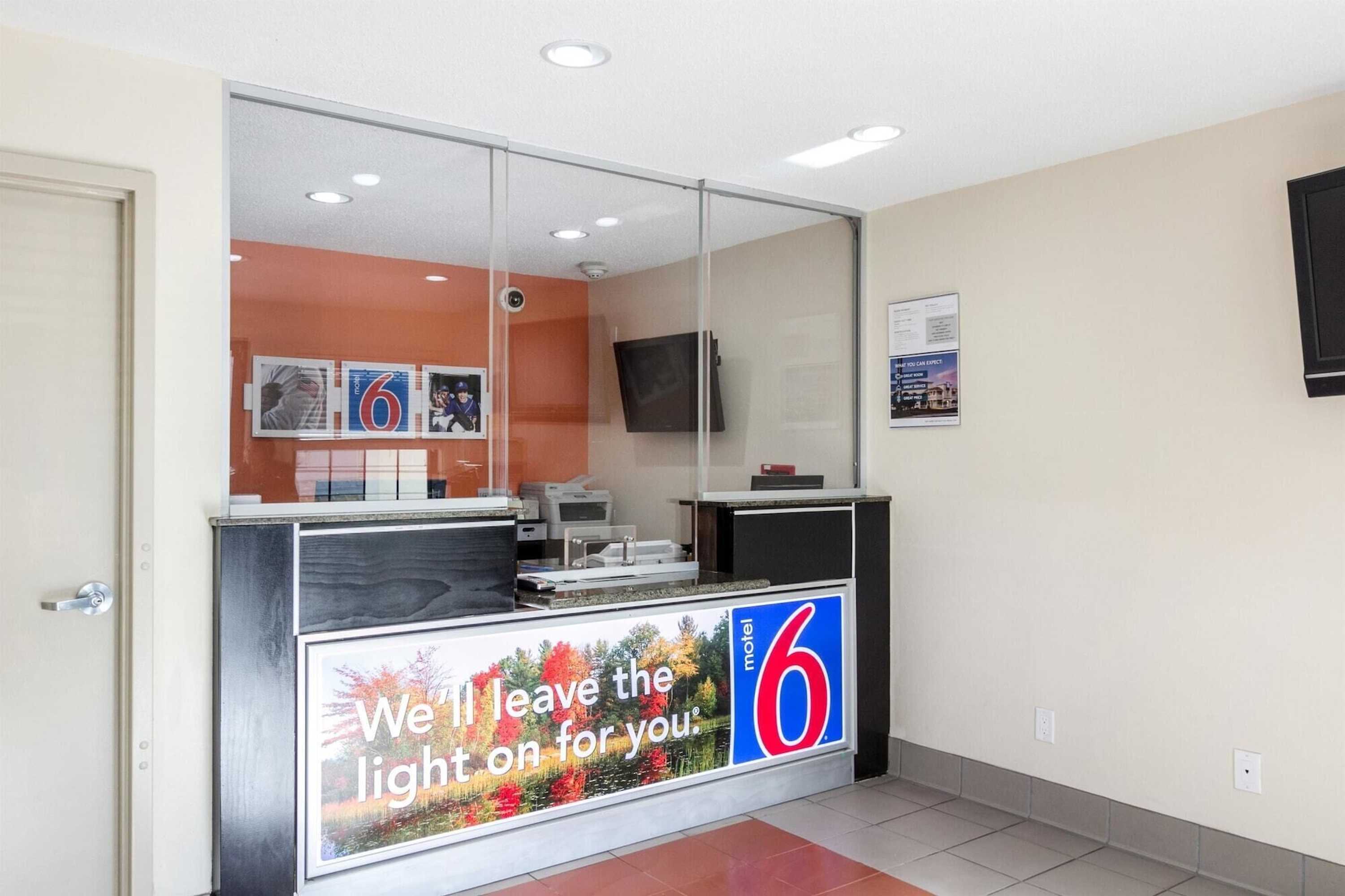 Gift card for Motel 6 New Brunswick