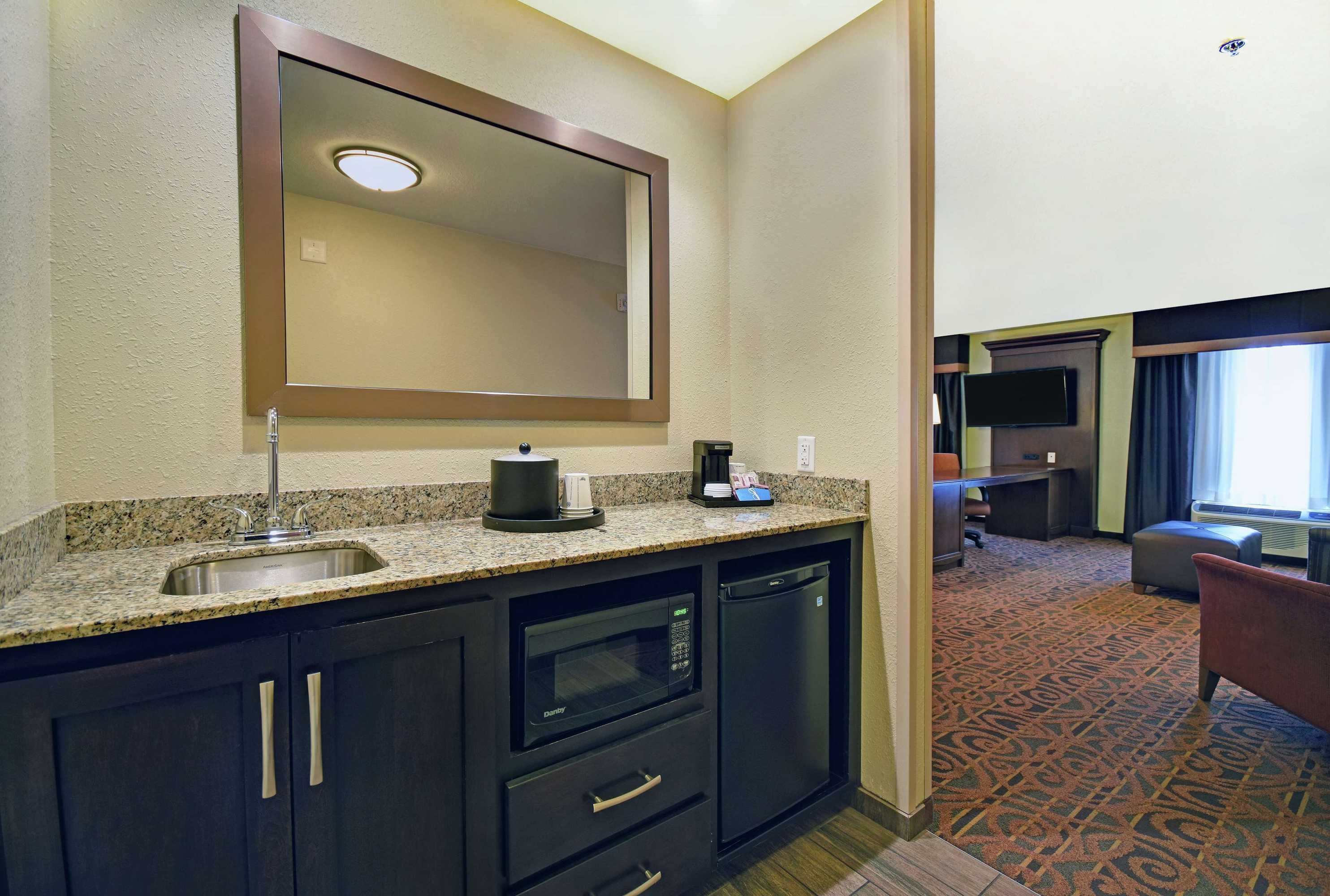 Gift card for Hampton Inn & Suites Milwaukee/franklin Gift card for Hampton Inn & Suites Milwaukee/franklin