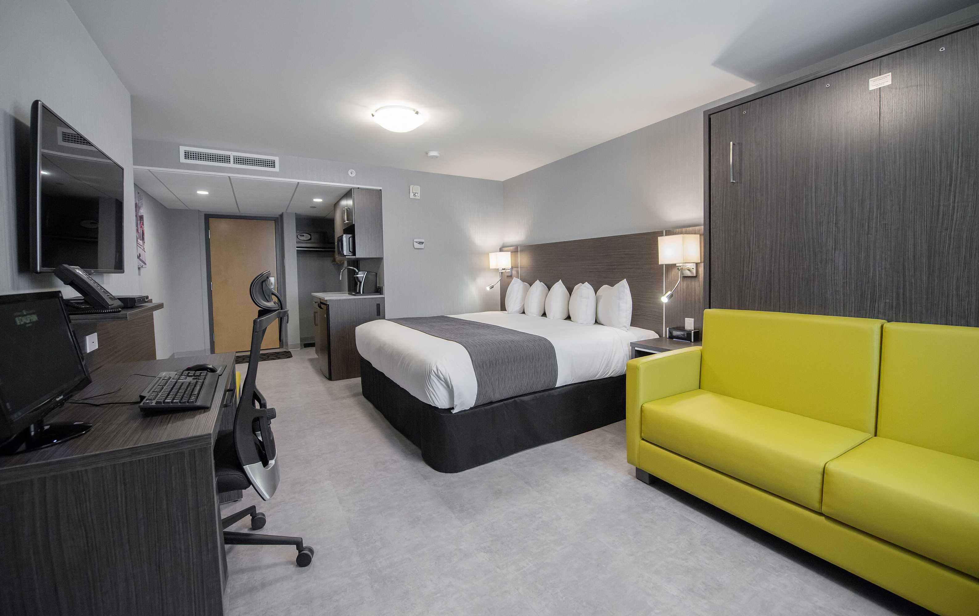 Gift card for Hotel & Suites Le Dauphin Quebec Gift card for Hotel & Suites Le Dauphin Quebec