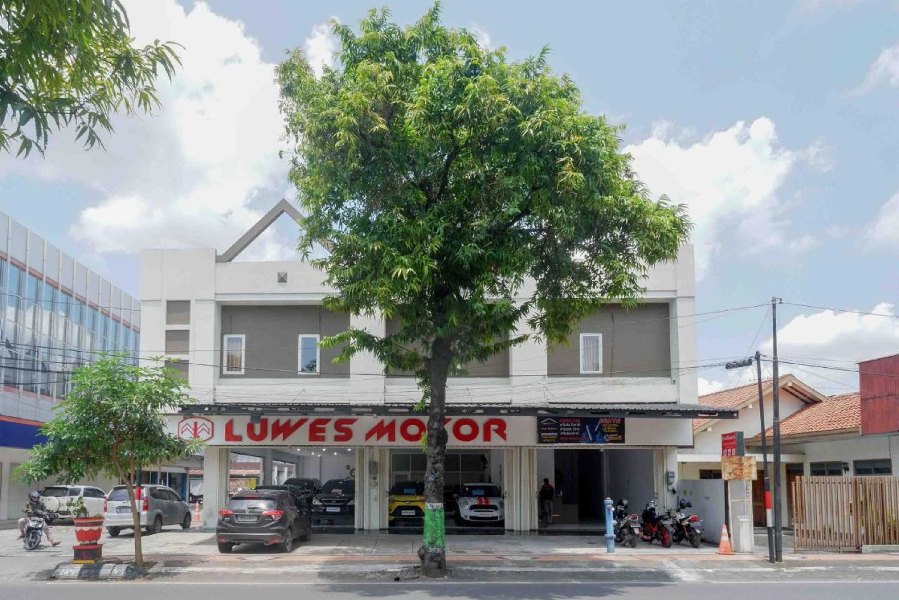 Gift card for Reddoorz Near Simpang Tujuh Kudus