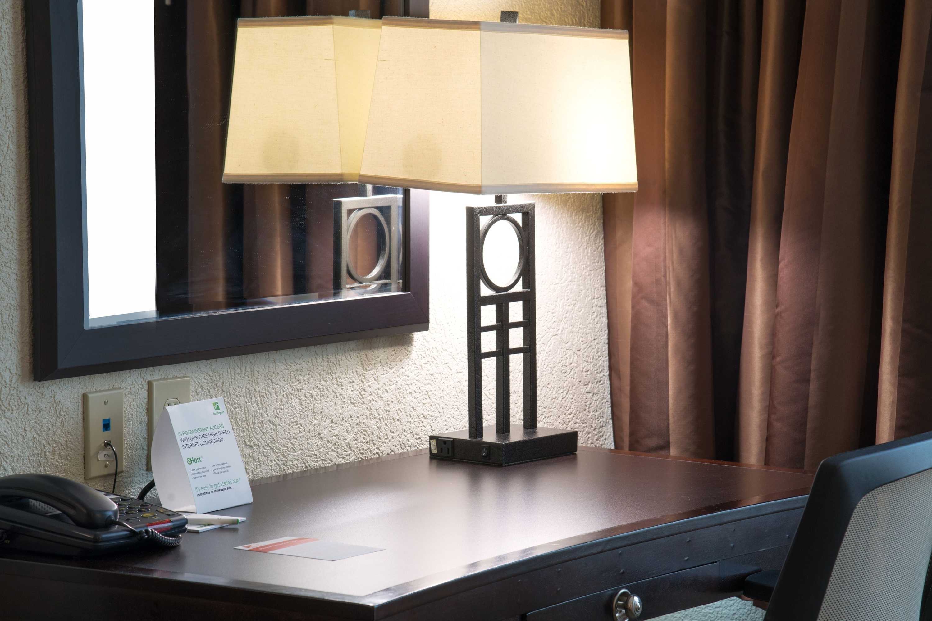 Gift card for Holiday Inn Hotel & Suites Charleston West by Ihg Gift card for Holiday Inn Hotel & Suites Charleston West by Ihg