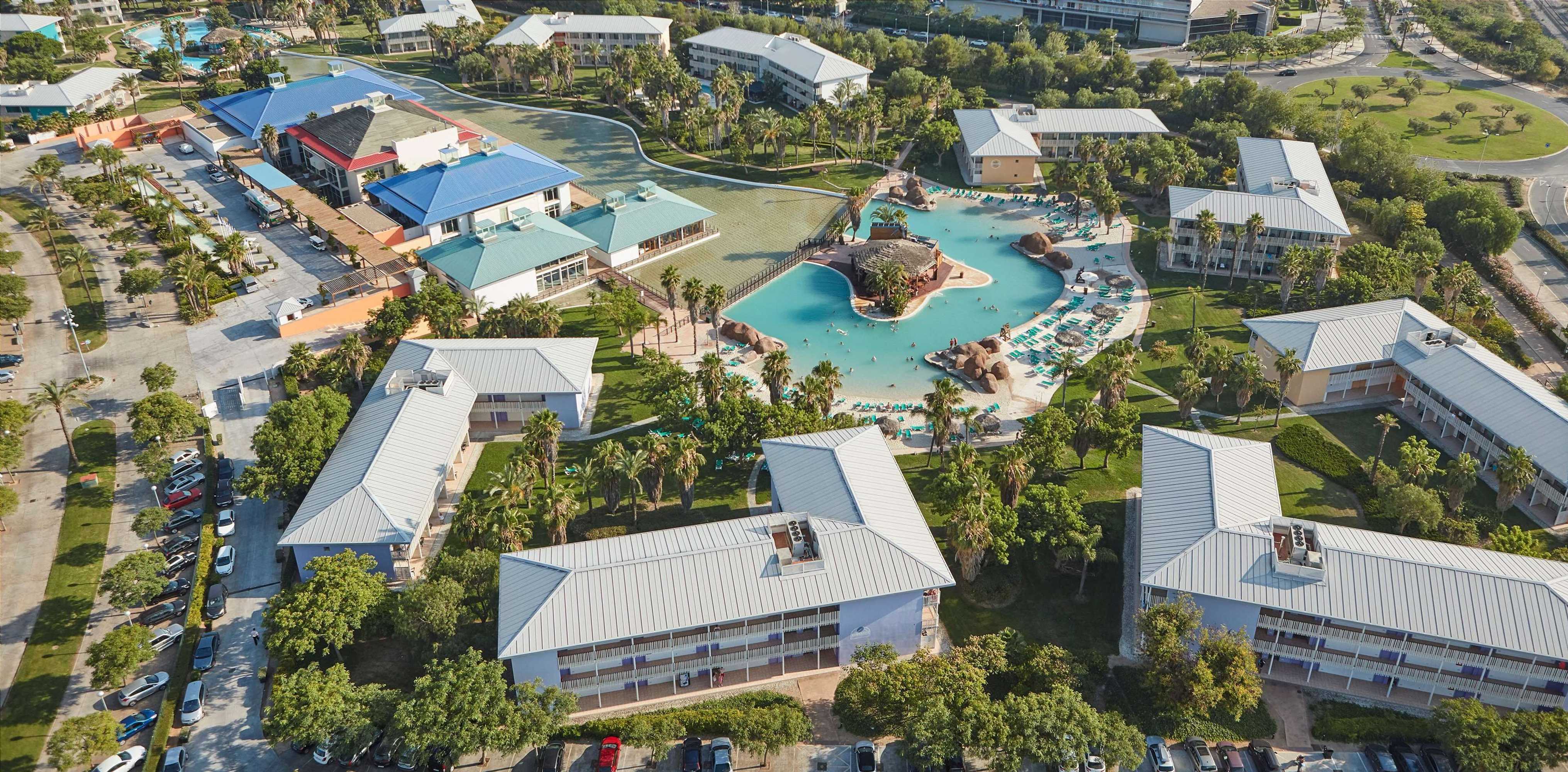 Gift card for Portaventura Hotel Caribe - Includes Unlimited Access to Portaventura Park & 1 Access to Ferrari Land Gift card for Portaventura Hotel Caribe - Includes Unlimited Access to Portaventura Park & 1 Access to Ferrari Land