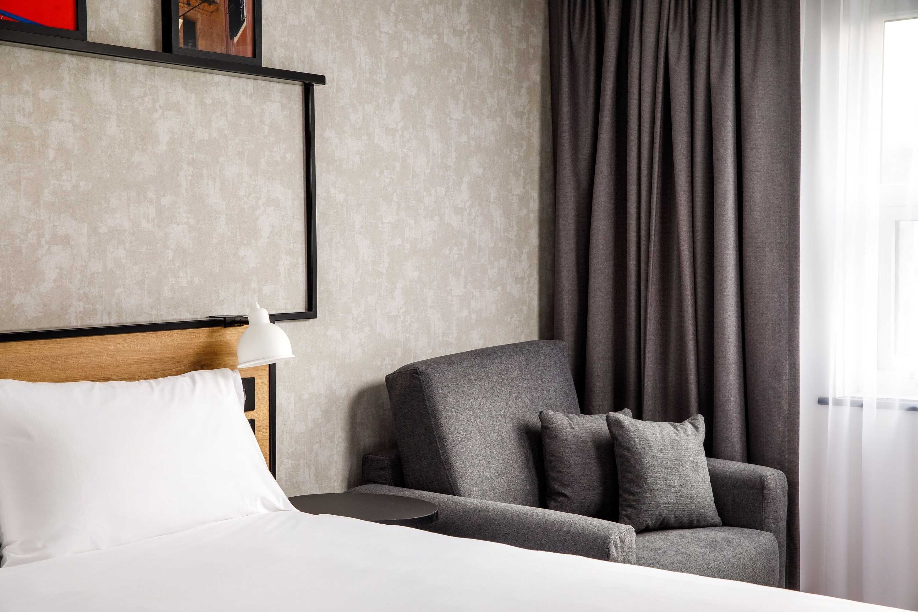 Gift card for Ibis Wakefield East - Castleford Gift card for Ibis Wakefield East - Castleford