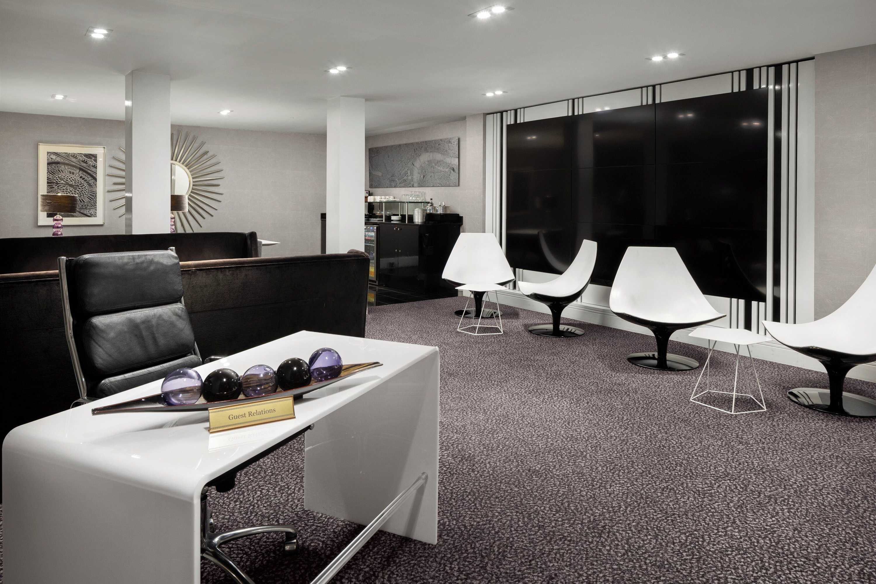 Gift card for Crowne Plaza London Ealing by Ihg Gift card for Crowne Plaza London Ealing by Ihg