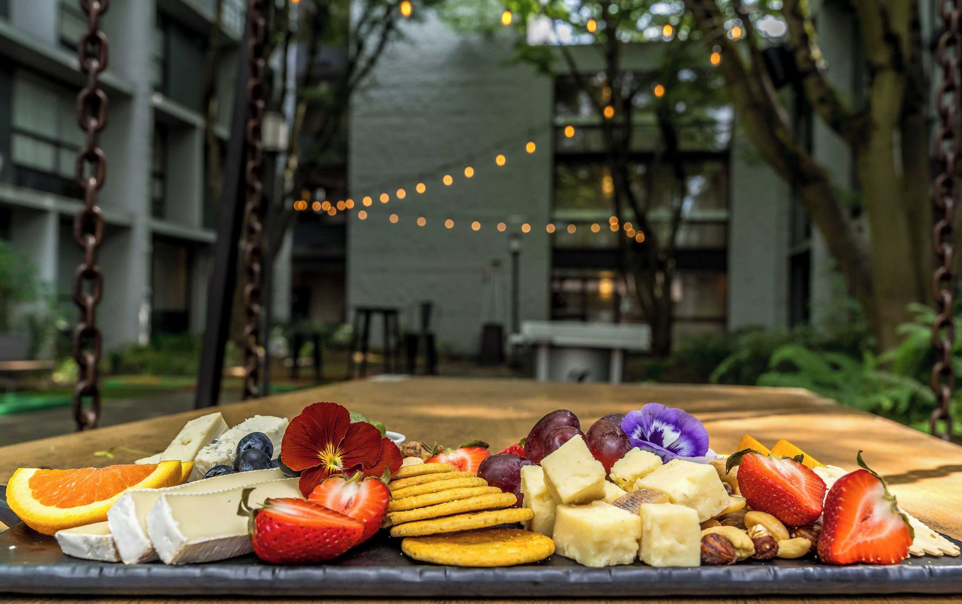 Gift card for Hotel 116, A Coast Hotel Bellevue