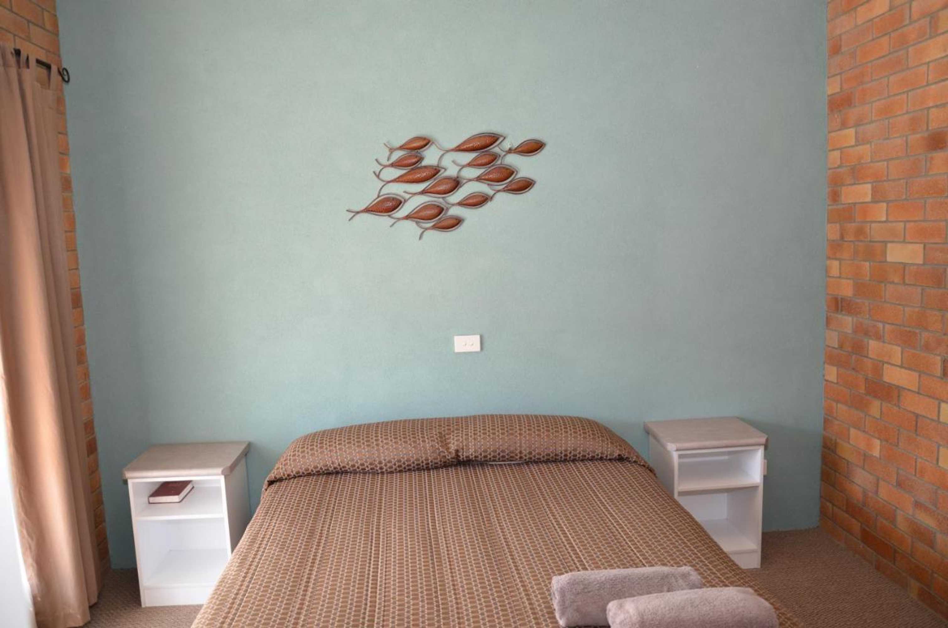 Gift card for Warwick Motor Inn