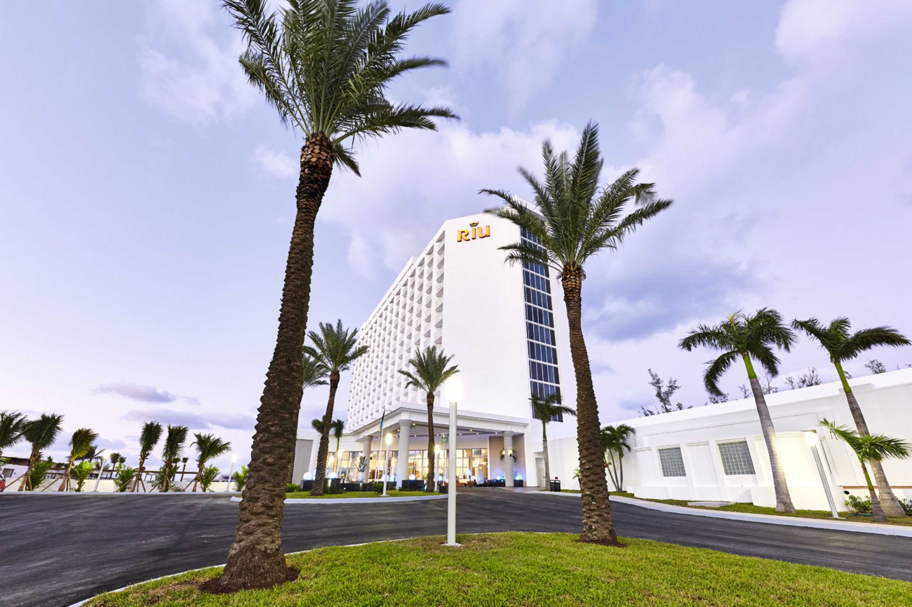 Gift card for Hotel Riu Palace Paradise Island - Adults Only - All Inclusive Gift card for Hotel Riu Palace Paradise Island - Adults Only - All Inclusive