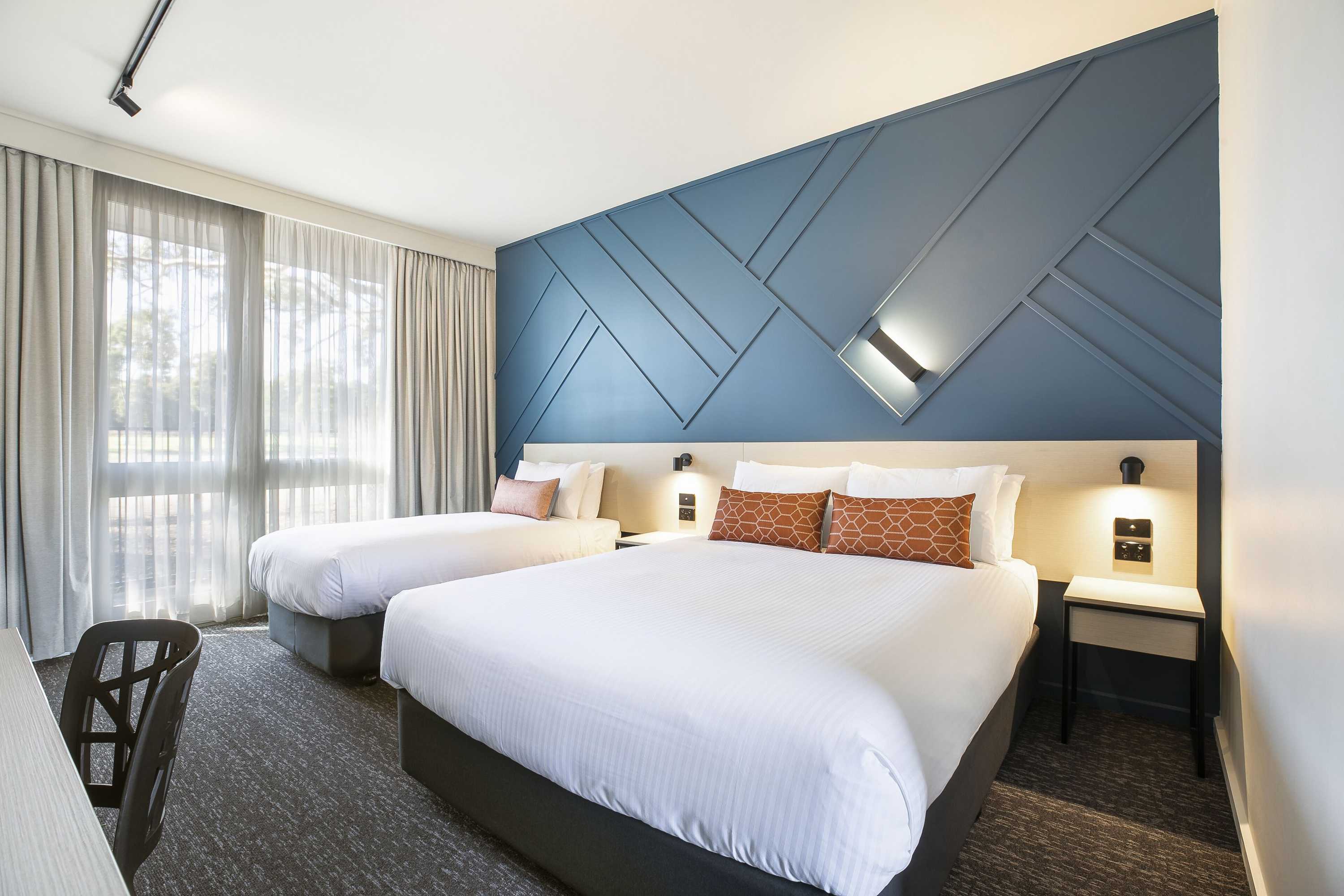 Gift card for Nightcap at Sandown Park Hotel Gift card for Nightcap at Sandown Park Hotel