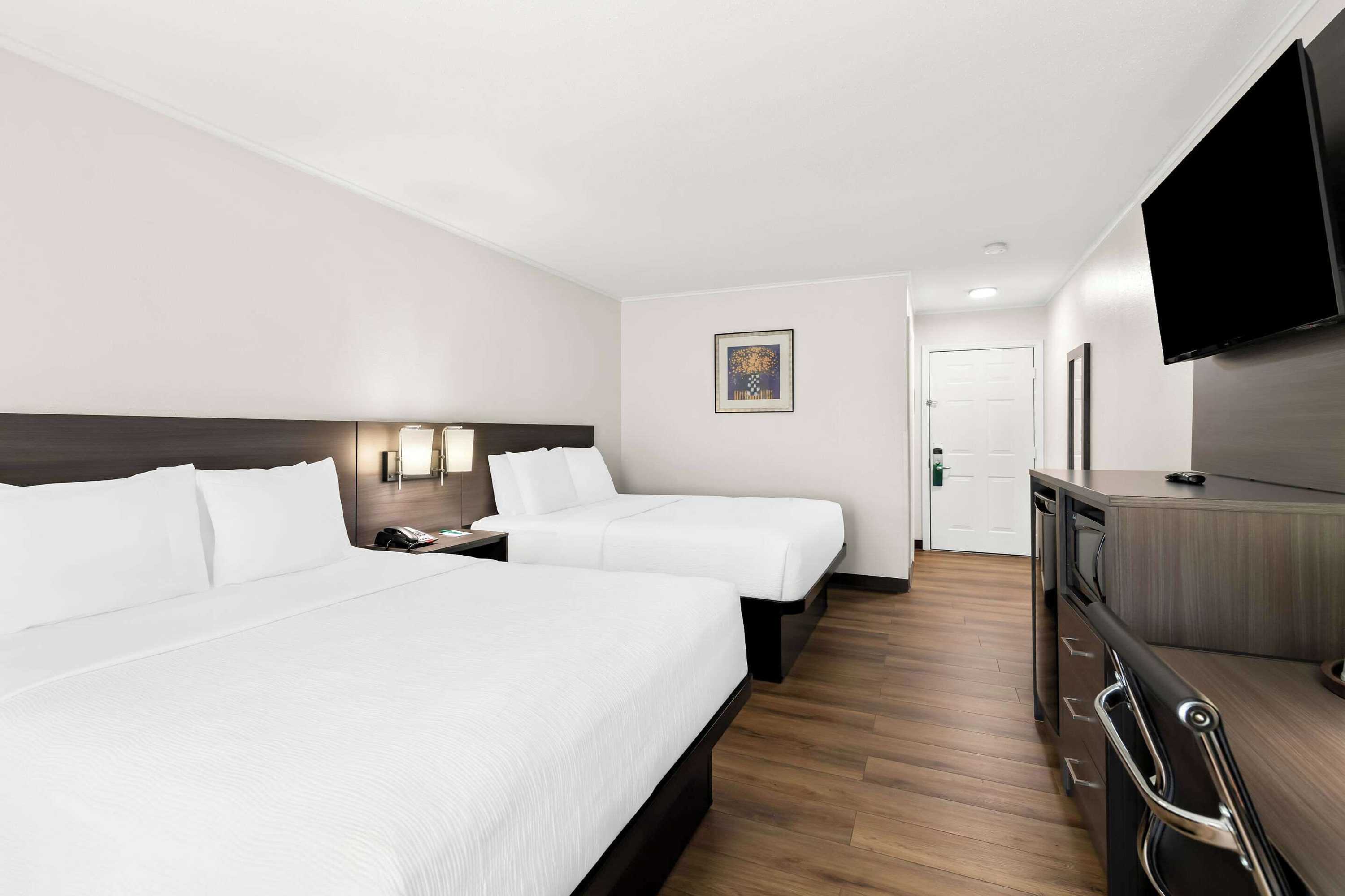Gift card for Quality Inn Merrimack - Nashua Gift card for Quality Inn Merrimack - Nashua