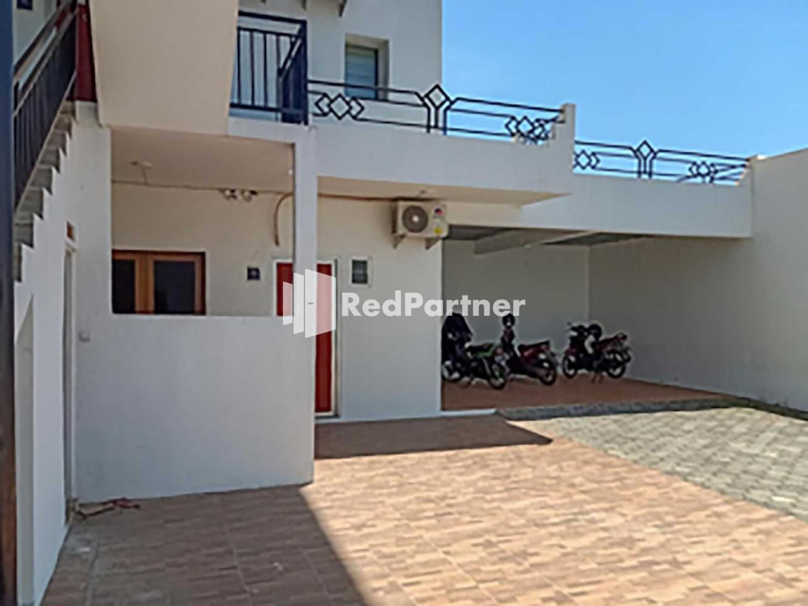 Gift card for Hotel Trikatu Kendal Near Taman Kota Weleri Mitra Reddoorz