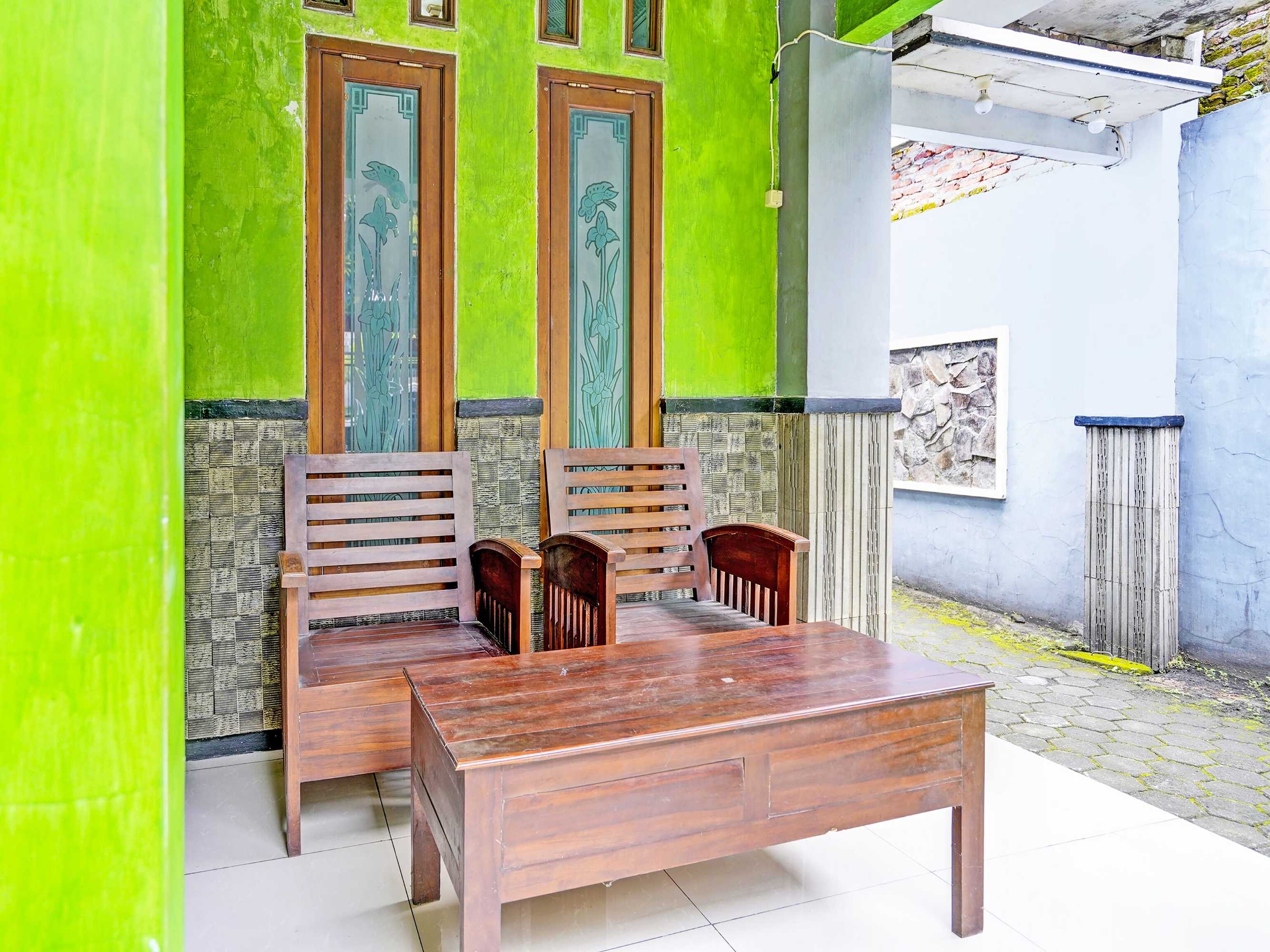 Gift card for Oyo 92086 Fun Guesthouse Syariah Gift card for Oyo 92086 Fun Guesthouse Syariah