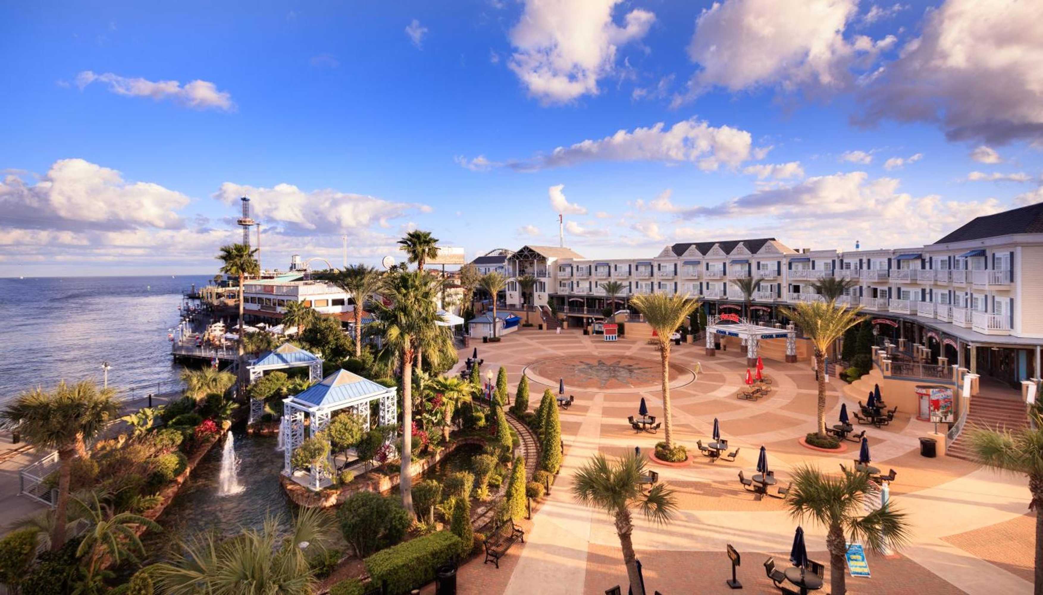 Gift card for Kemah Boardwalk Inn Gift card for Kemah Boardwalk Inn