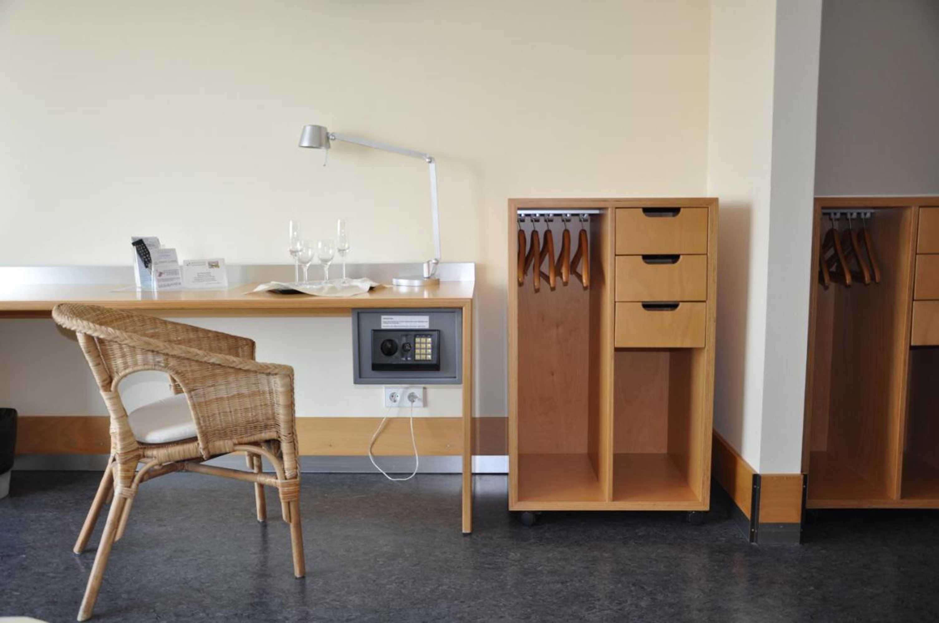 Gift card for Seminarhotel In Der Manfred-Sauer-Stiftung