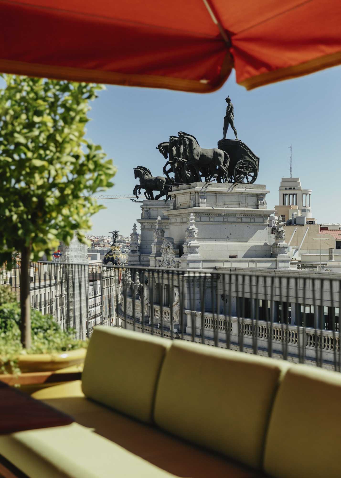 Gift card for Four Seasons Hotel Madrid Gift card for Four Seasons Hotel Madrid