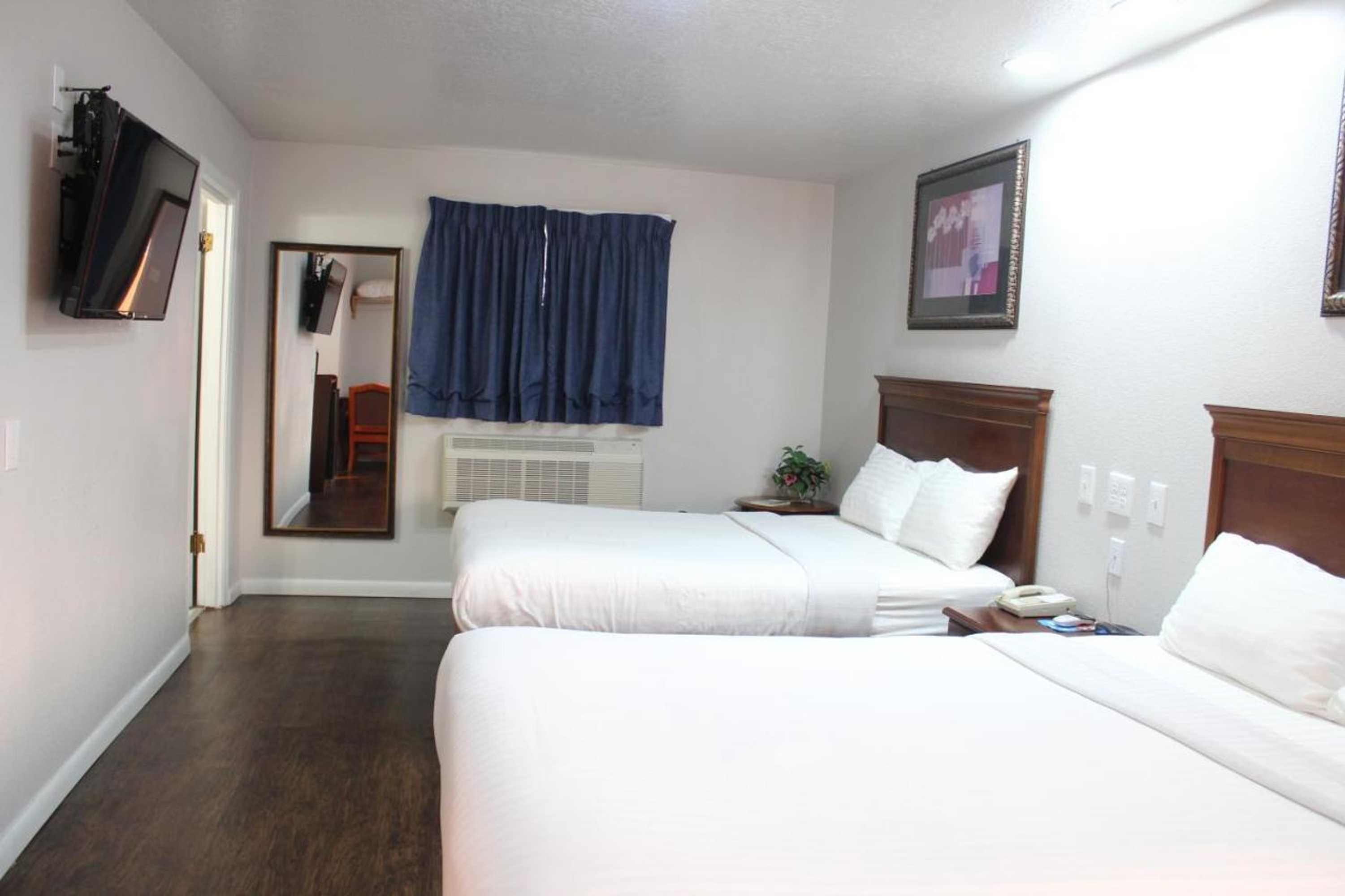 Gift card for Thunderbird Motel Las Vegas/ New Mexico
