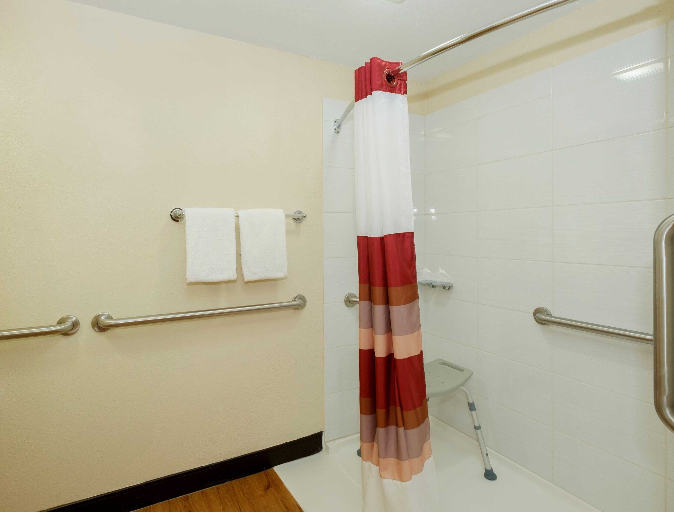 Gift card for Red Roof Inn Plus+ Washington DC - Oxon Hill Gift card for Red Roof Inn Plus+ Washington DC - Oxon Hill