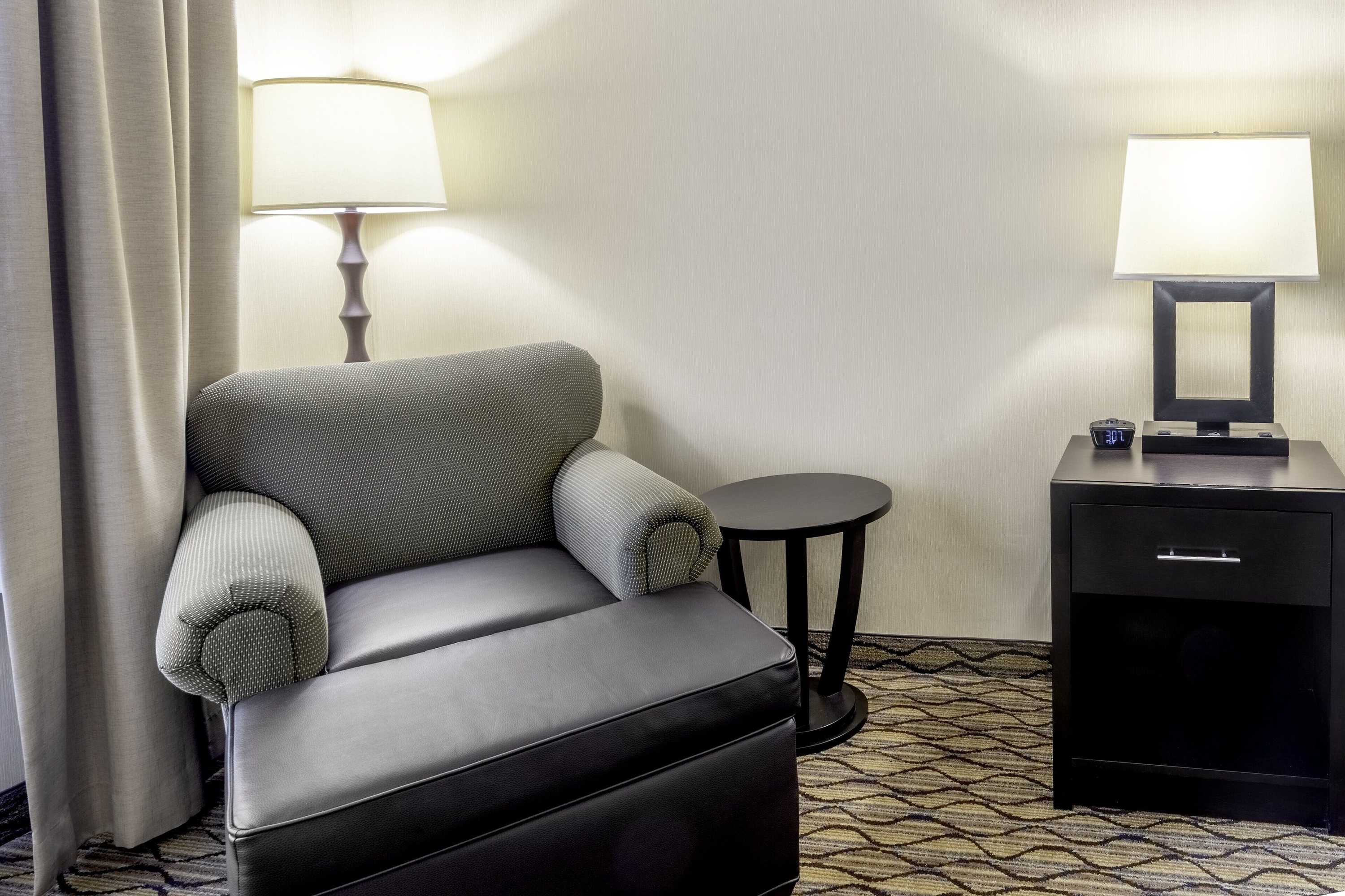 Gift card for Holiday Inn Hotel & Suites-Milwaukee Airport by Ihg Gift card for Holiday Inn Hotel & Suites-Milwaukee Airport by Ihg