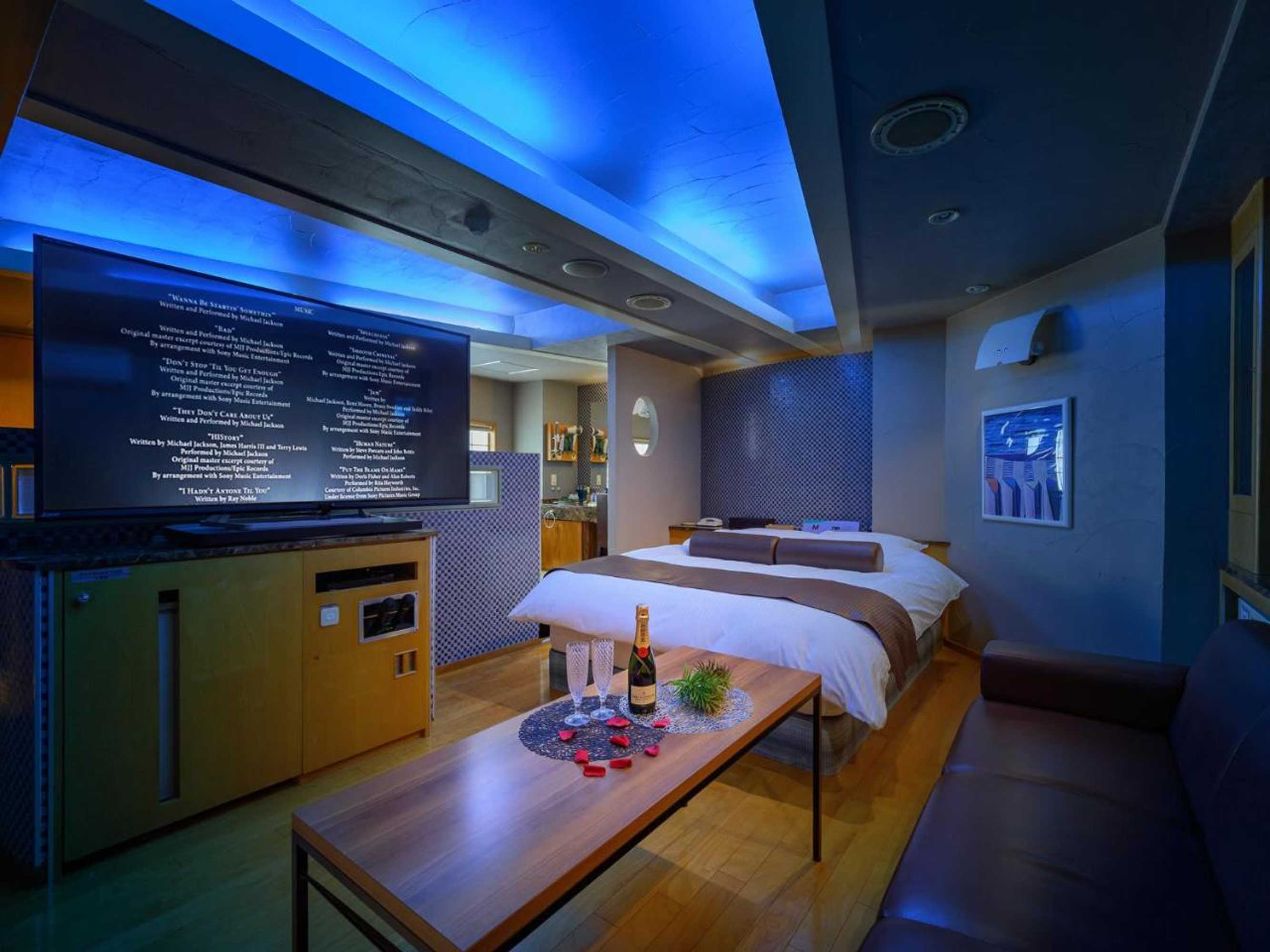 Gift card for Water Hotel Mw (love Hotel)