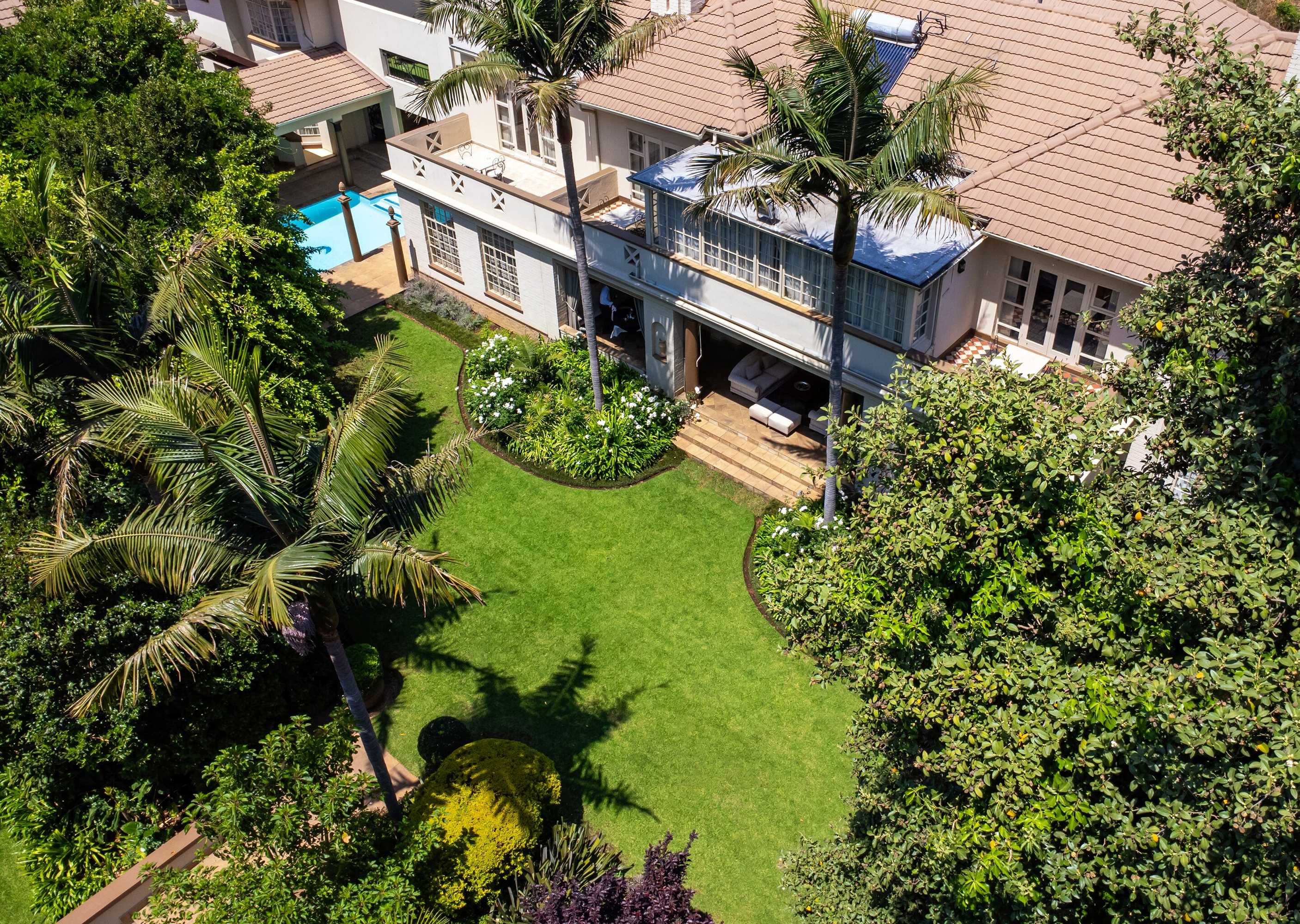 Gift card for 10 2nd Avenue Houghton Estate by Dream Resorts Gift card for 10 2nd Avenue Houghton Estate by Dream Resorts