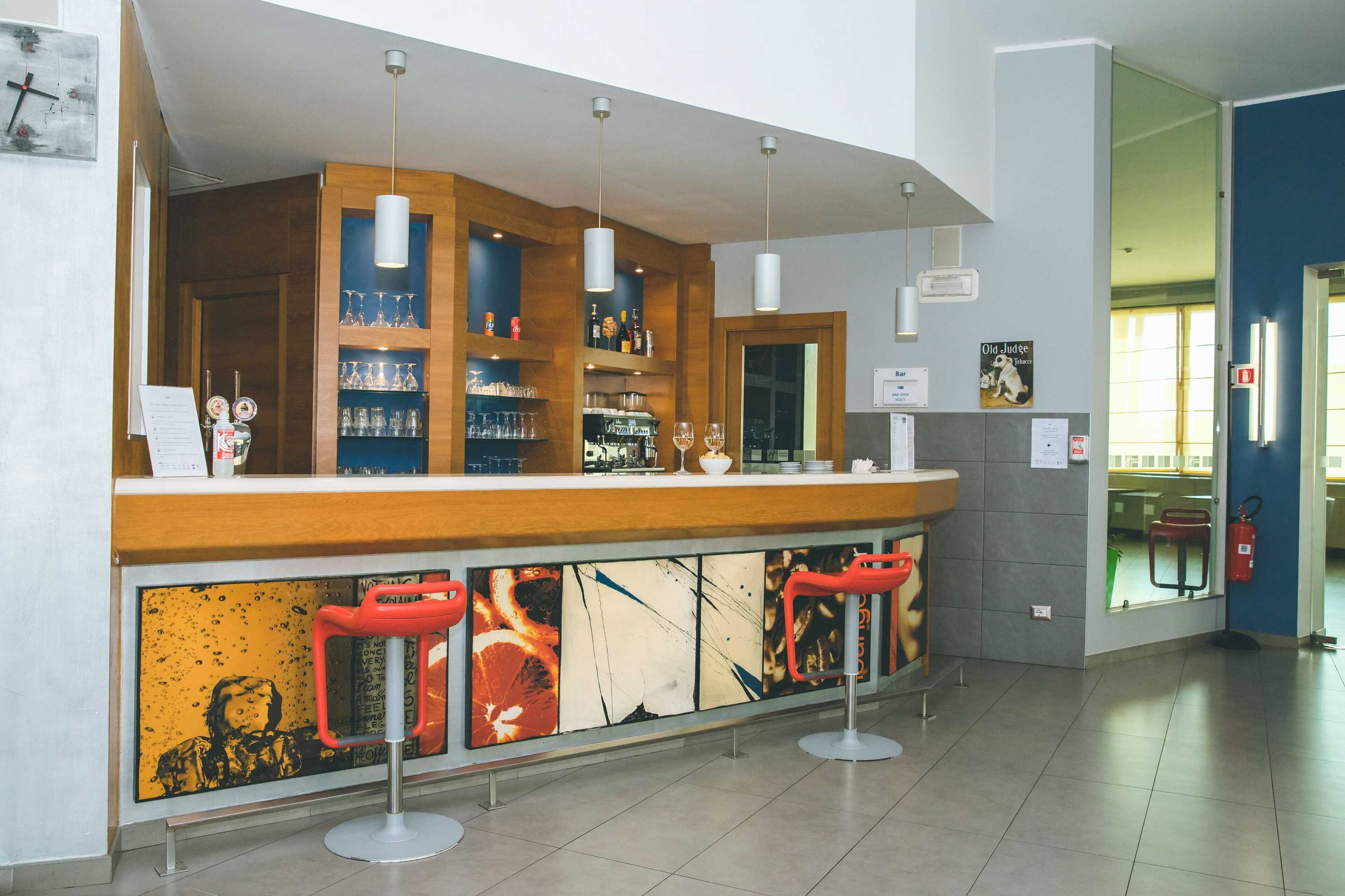 Gift card for Holiday Inn Express Milan - Malpensa Airport by Ihg Gift card for Holiday Inn Express Milan - Malpensa Airport by Ihg