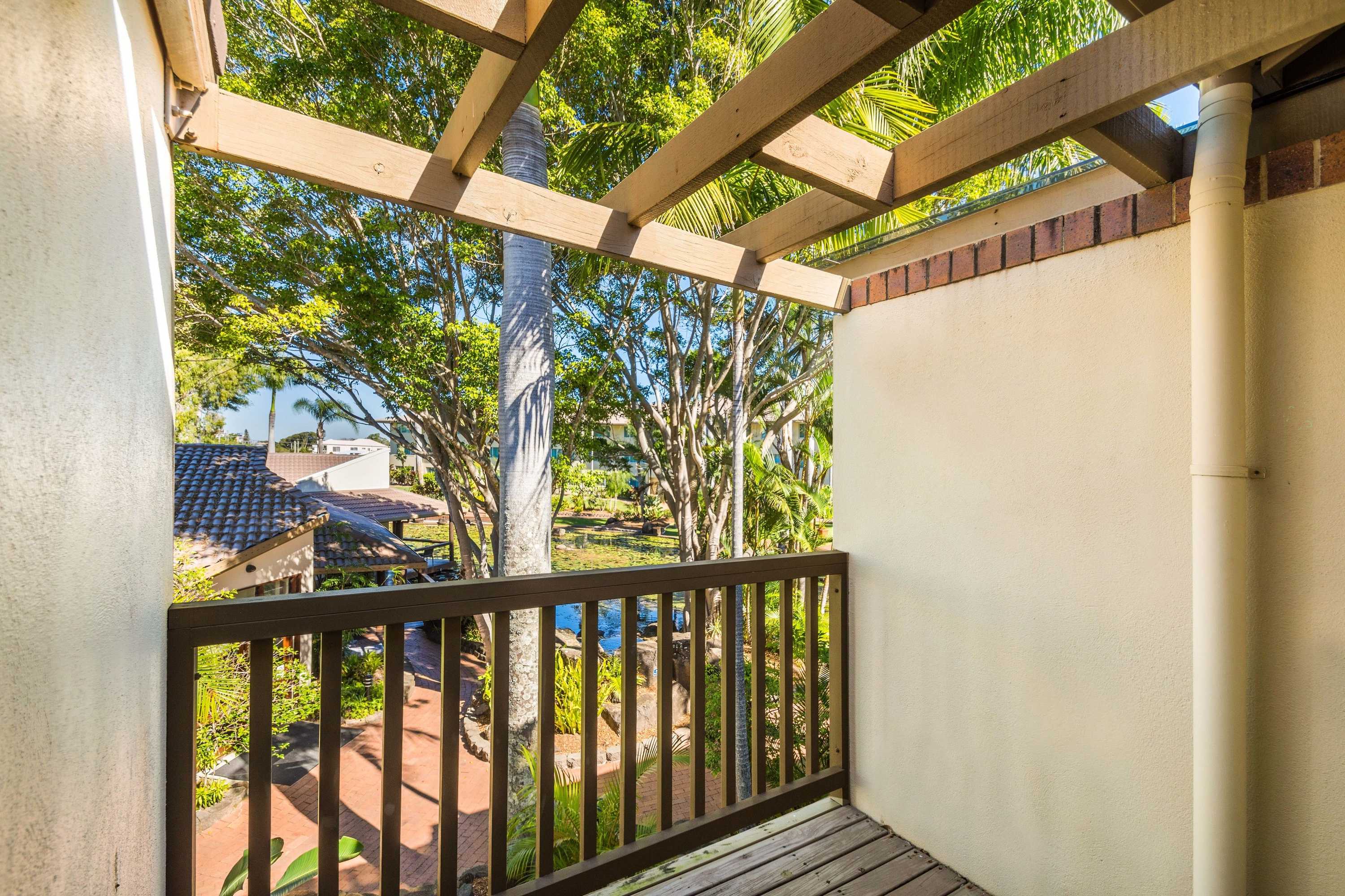 Gift card for Oaks Sunshine Coast Oasis Resort Gift card for Oaks Sunshine Coast Oasis Resort