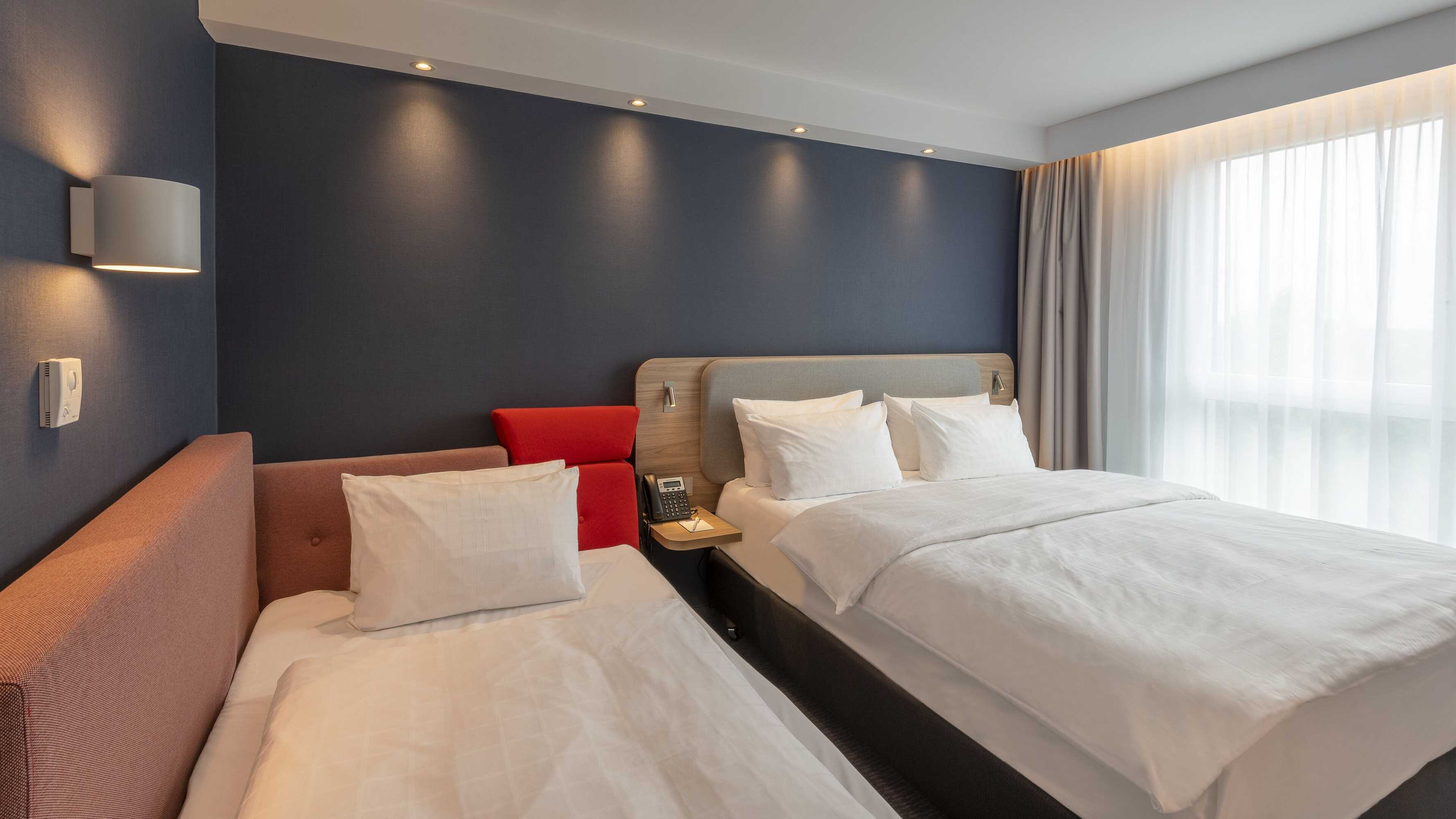 Gift card for Holiday Inn Express Krefeld - Dusseldorf by Ihg Gift card for Holiday Inn Express Krefeld - Dusseldorf by Ihg