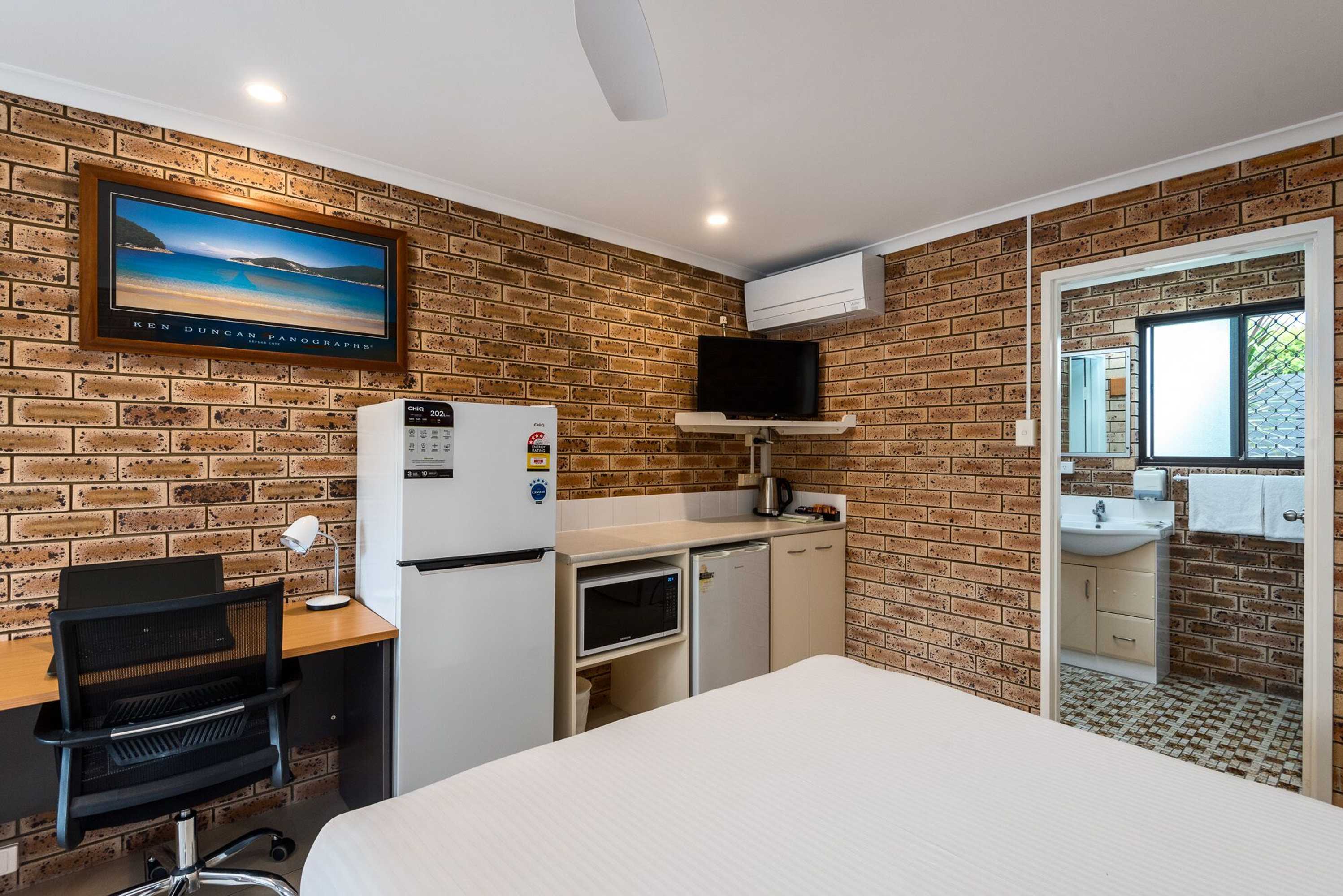 Gift card for Sunshine Coast Airport Motel Gift card for Sunshine Coast Airport Motel