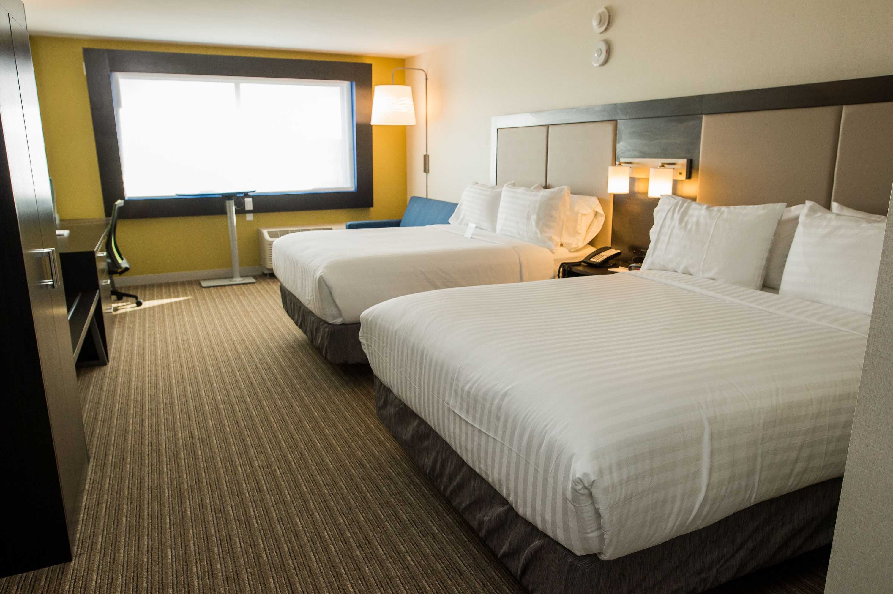 Gift card for Holiday Inn Express & Suites Marietta by Ihg Gift card for Holiday Inn Express & Suites Marietta by Ihg