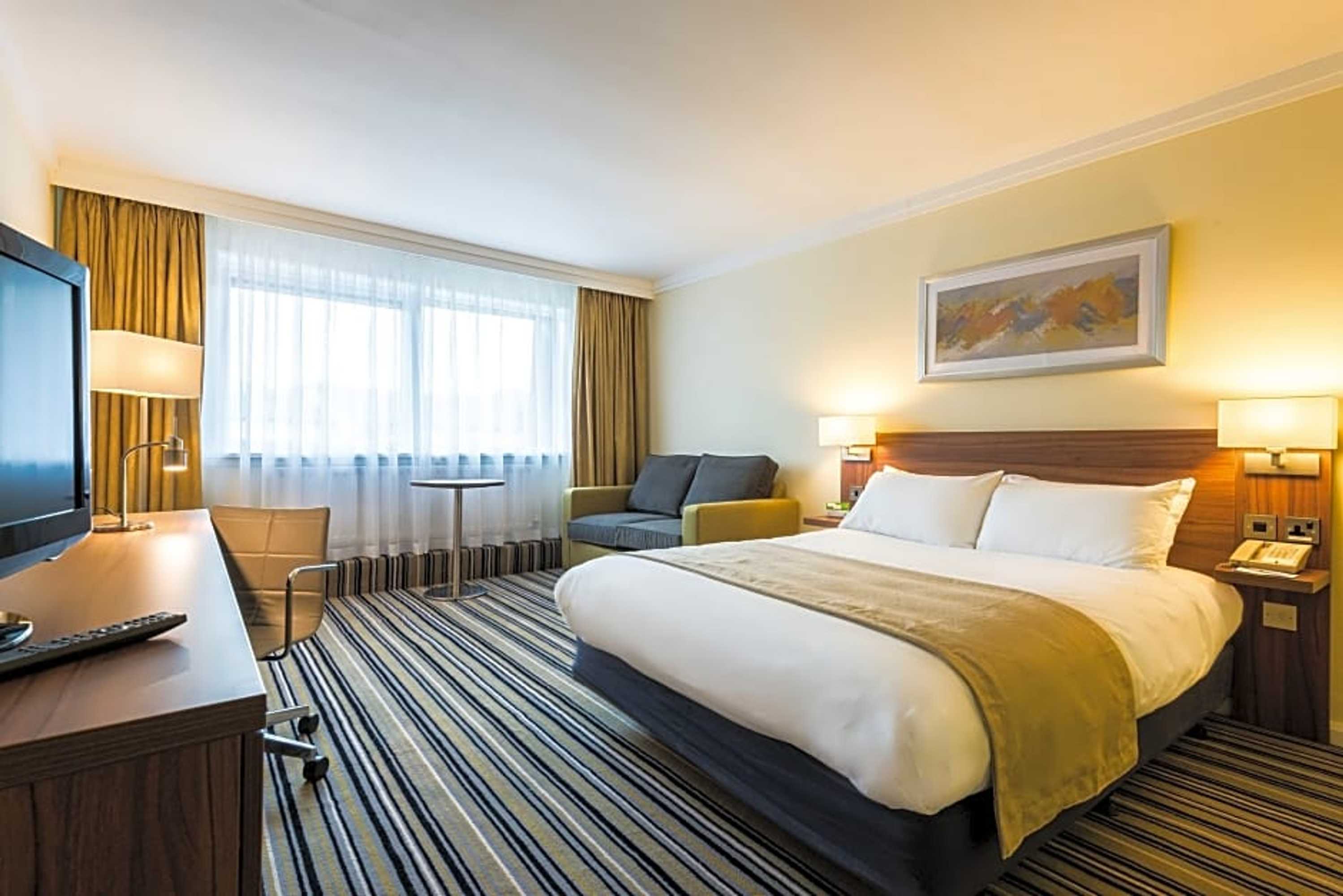 Gift card for Holiday Inn Warrington Gift card for Holiday Inn Warrington