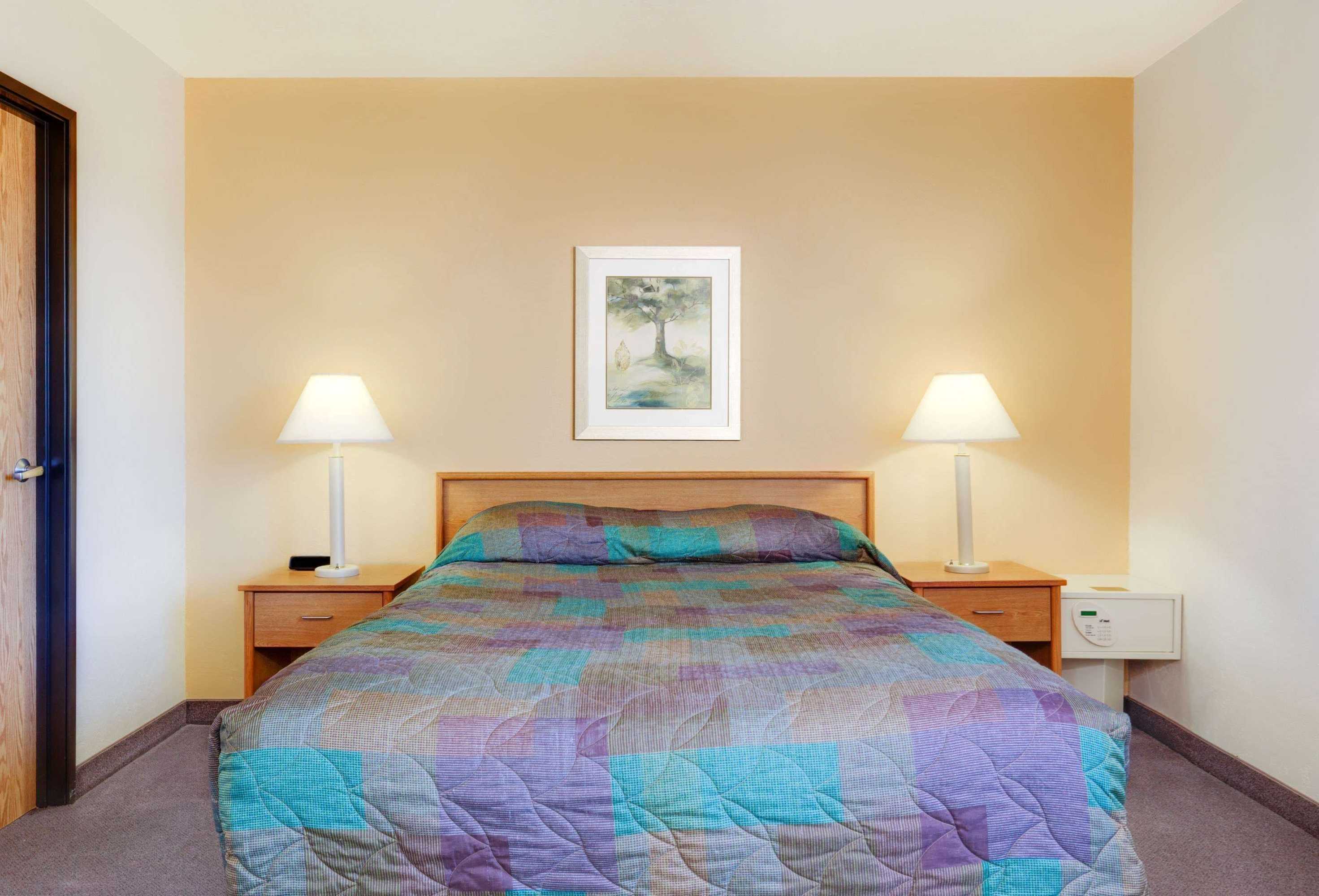 Gift card for Super 8 by Wyndham Klamath Falls Gift card for Super 8 by Wyndham Klamath Falls
