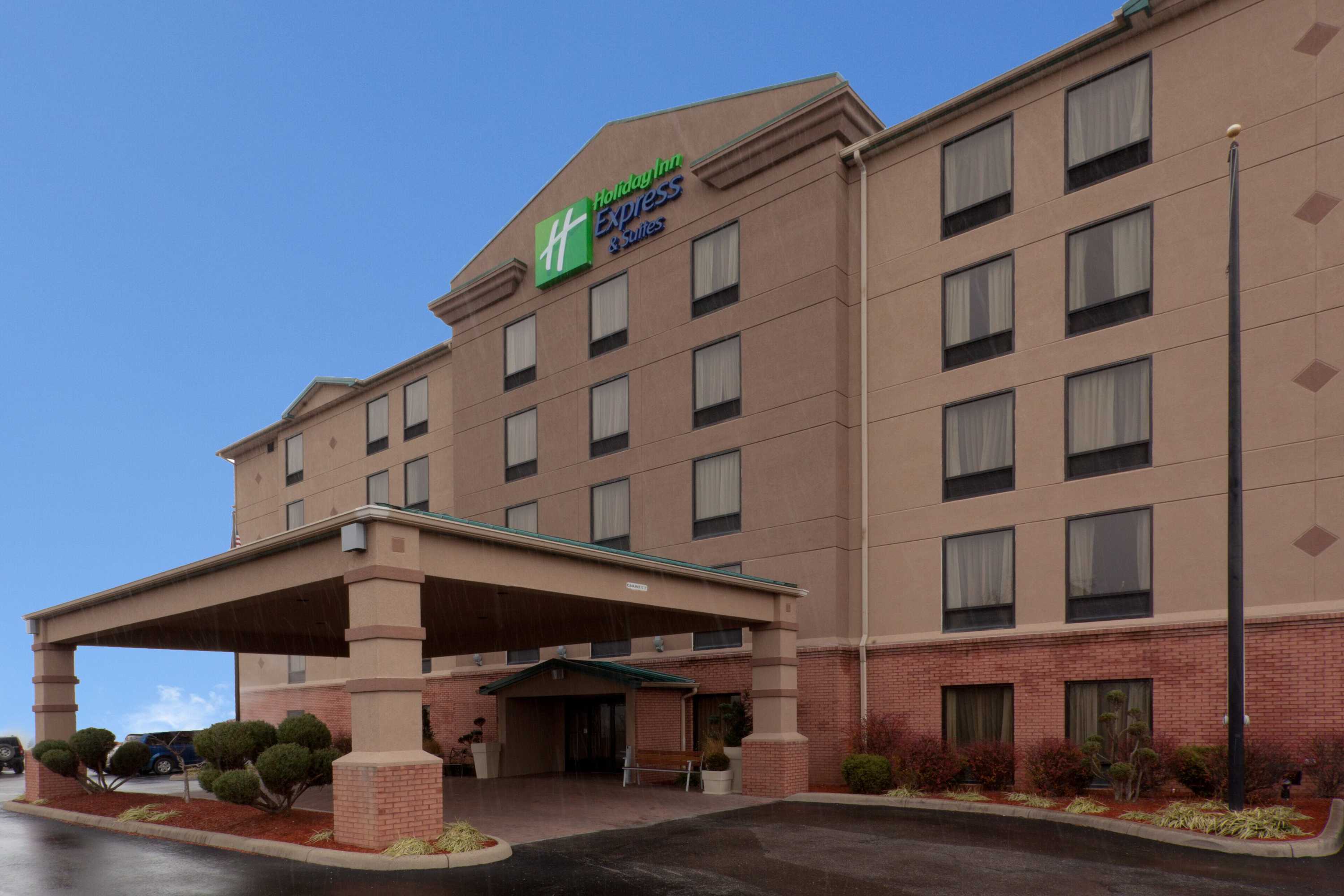 Gift card for Holiday Inn Express Suites Charleston by Ihg Gift card for Holiday Inn Express Suites Charleston by Ihg