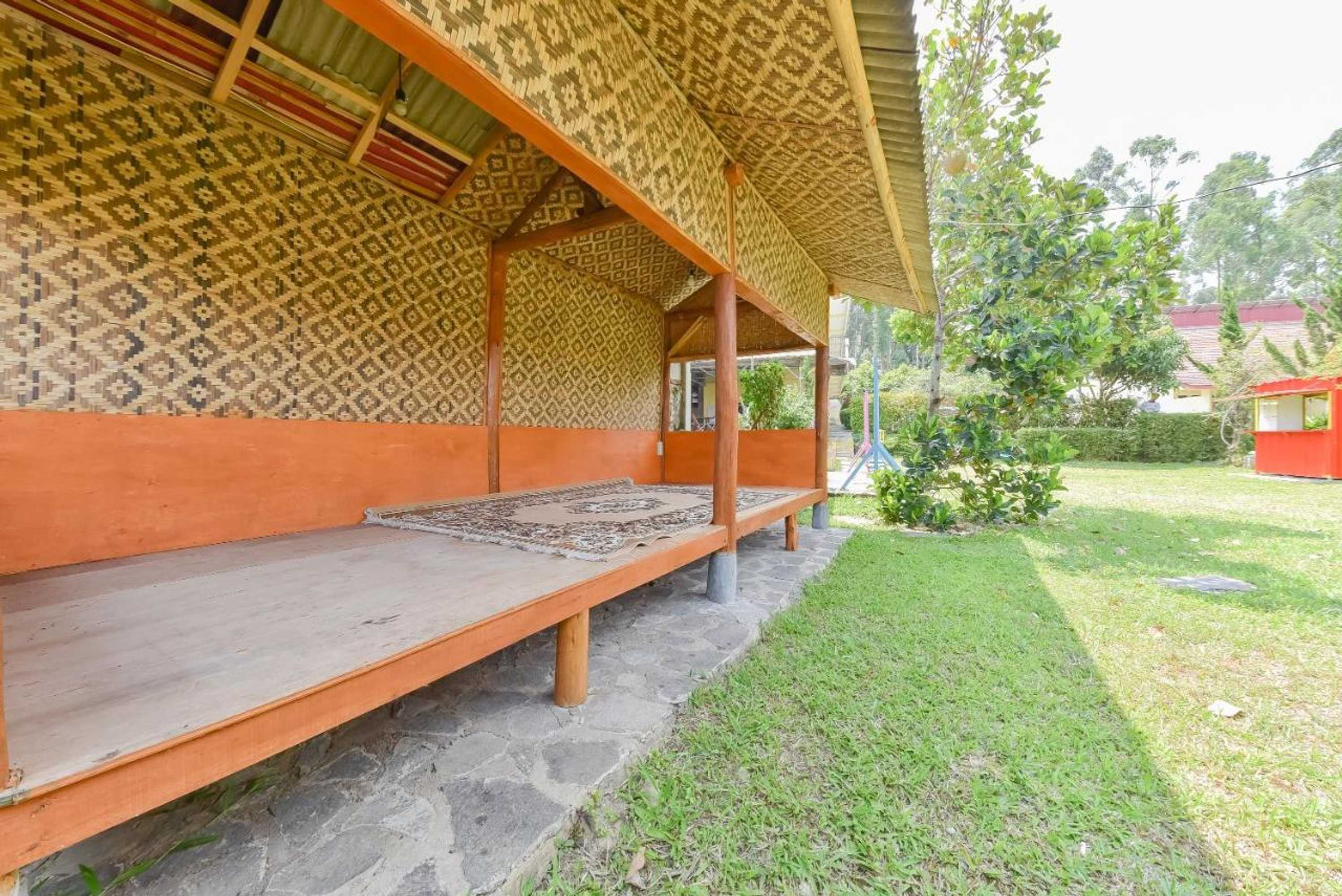 Gift card for Pondok Winagung Hotel by Oyo Rooms