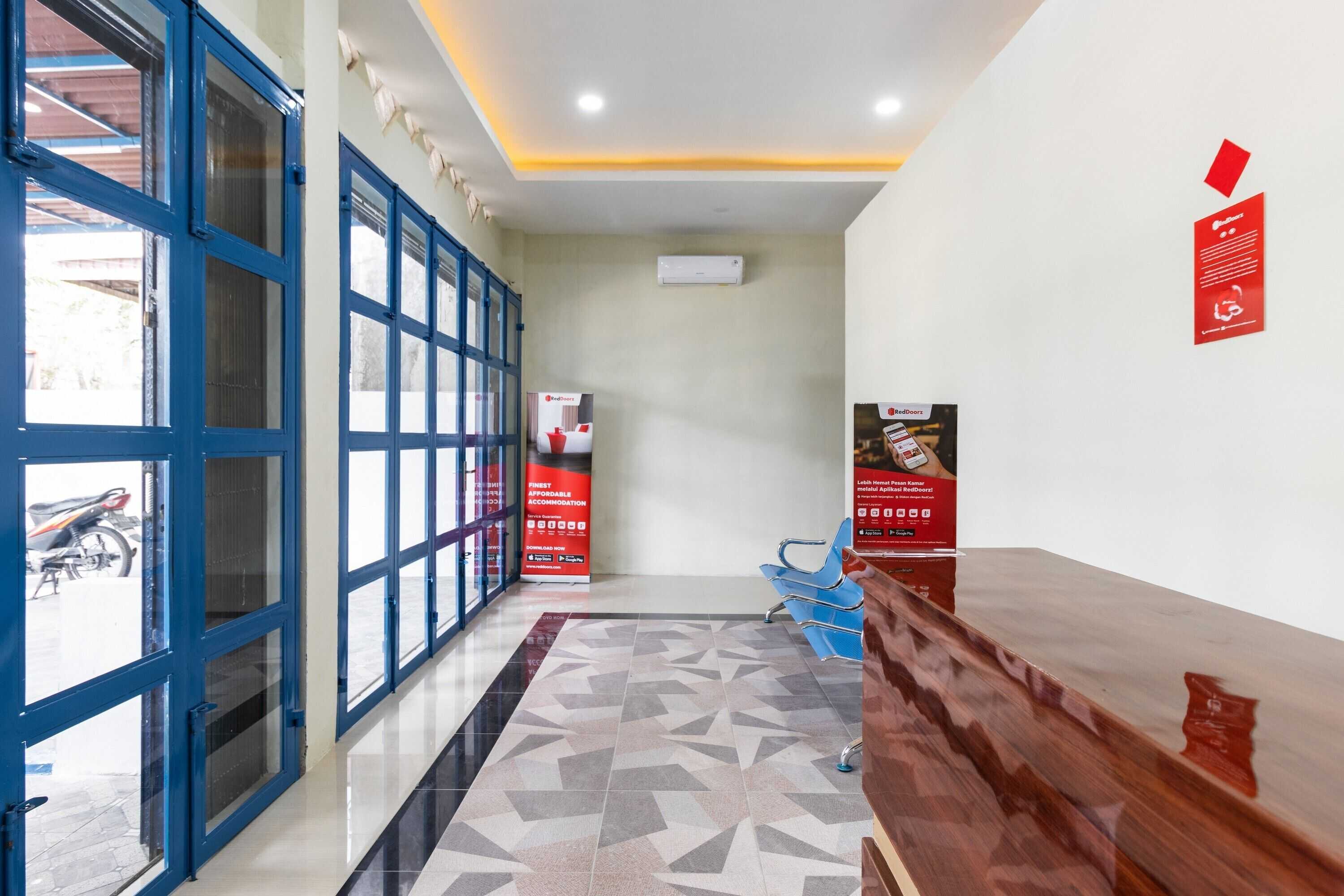 Gift card for Reddoorz Near Medan Amplas Gift card for Reddoorz Near Medan Amplas