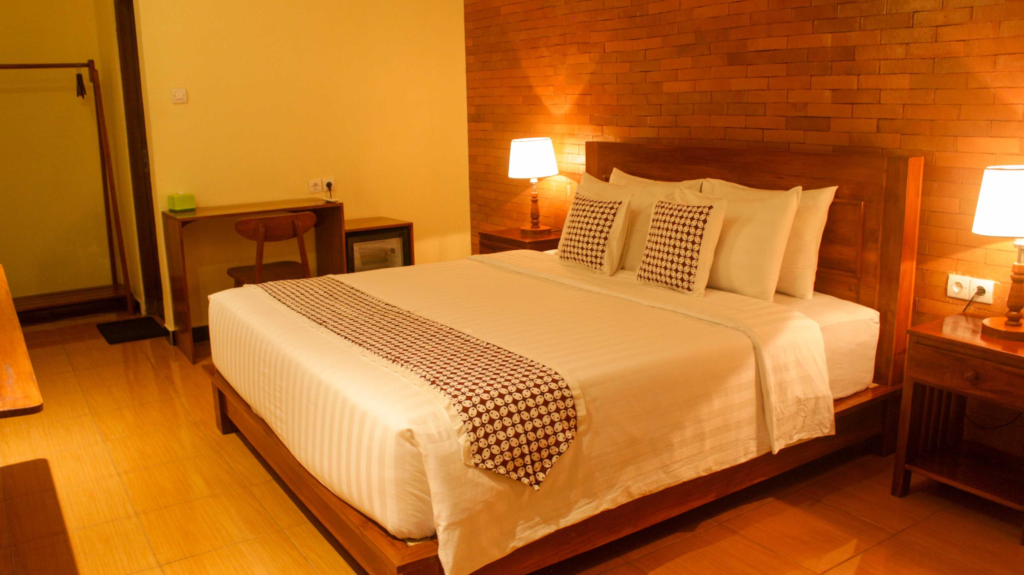 Gift card for Anang Bed & Breakfast Syariah by Ndalem Beong Gift card for Anang Bed & Breakfast Syariah by Ndalem Beong