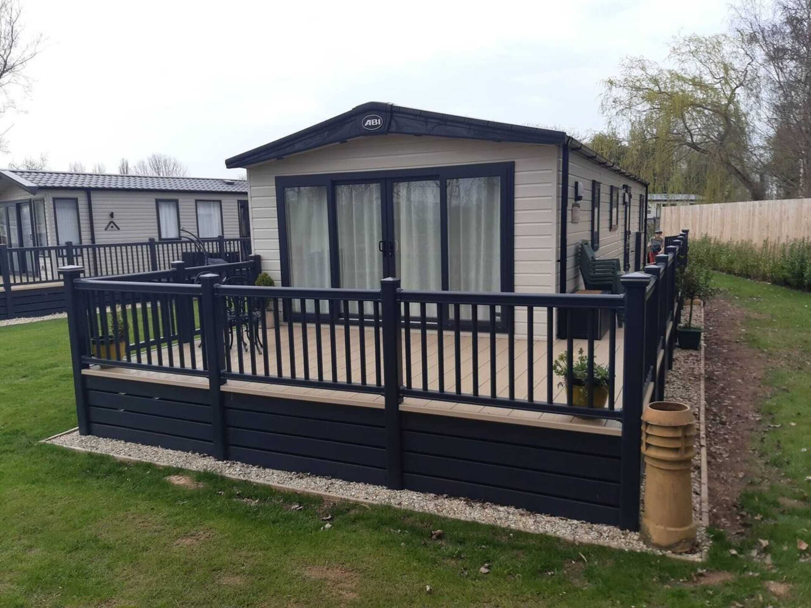 Gift card for Captivating Bluebell Lodge 2-Bed Cotswolds Caravan Gift card for Captivating Bluebell Lodge 2-Bed Cotswolds Caravan