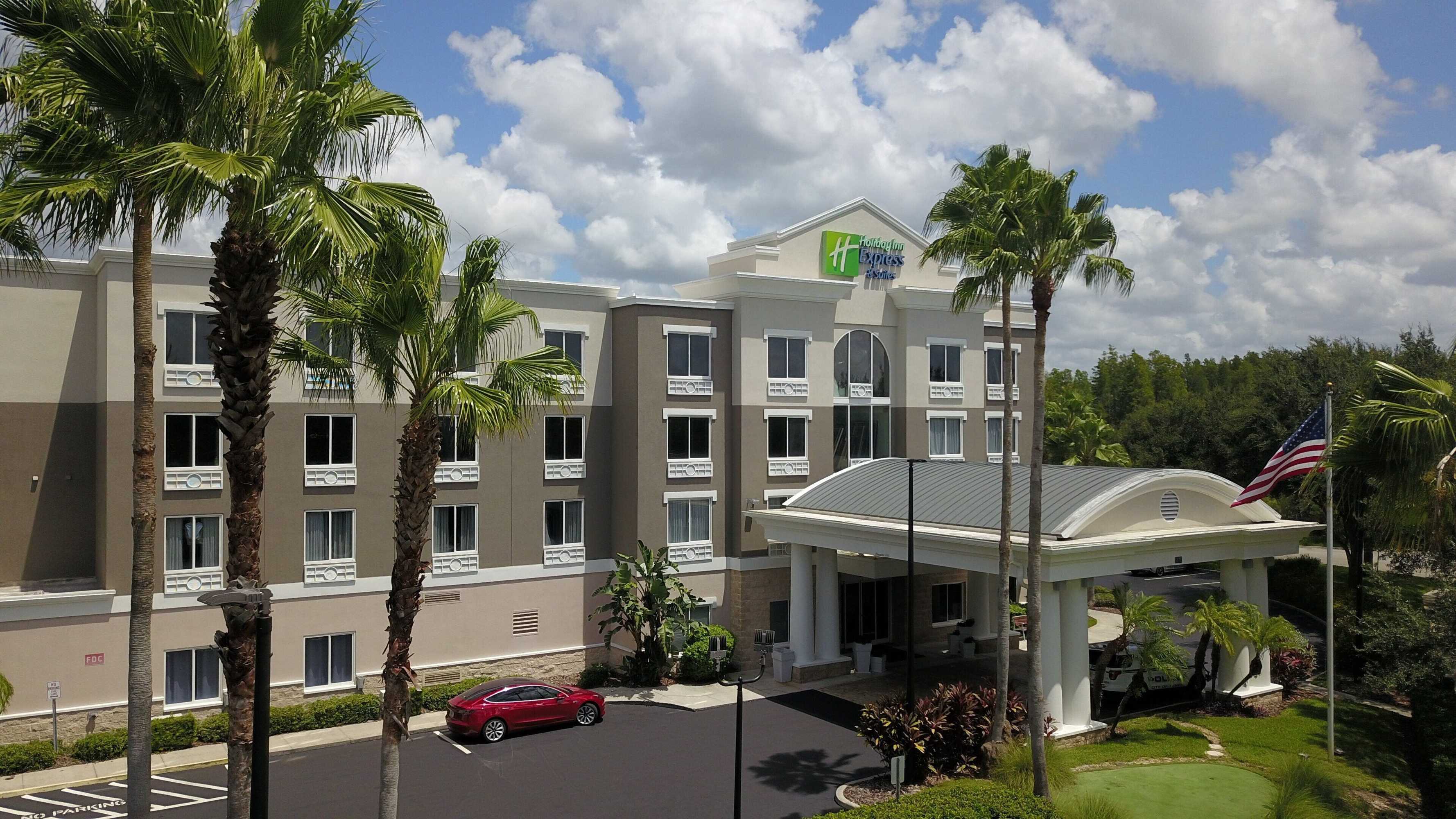 Gift card for Holiday Inn Express Hotel & Suites New Tampa I-75 by Ihg Gift card for Holiday Inn Express Hotel & Suites New Tampa I-75 by Ihg